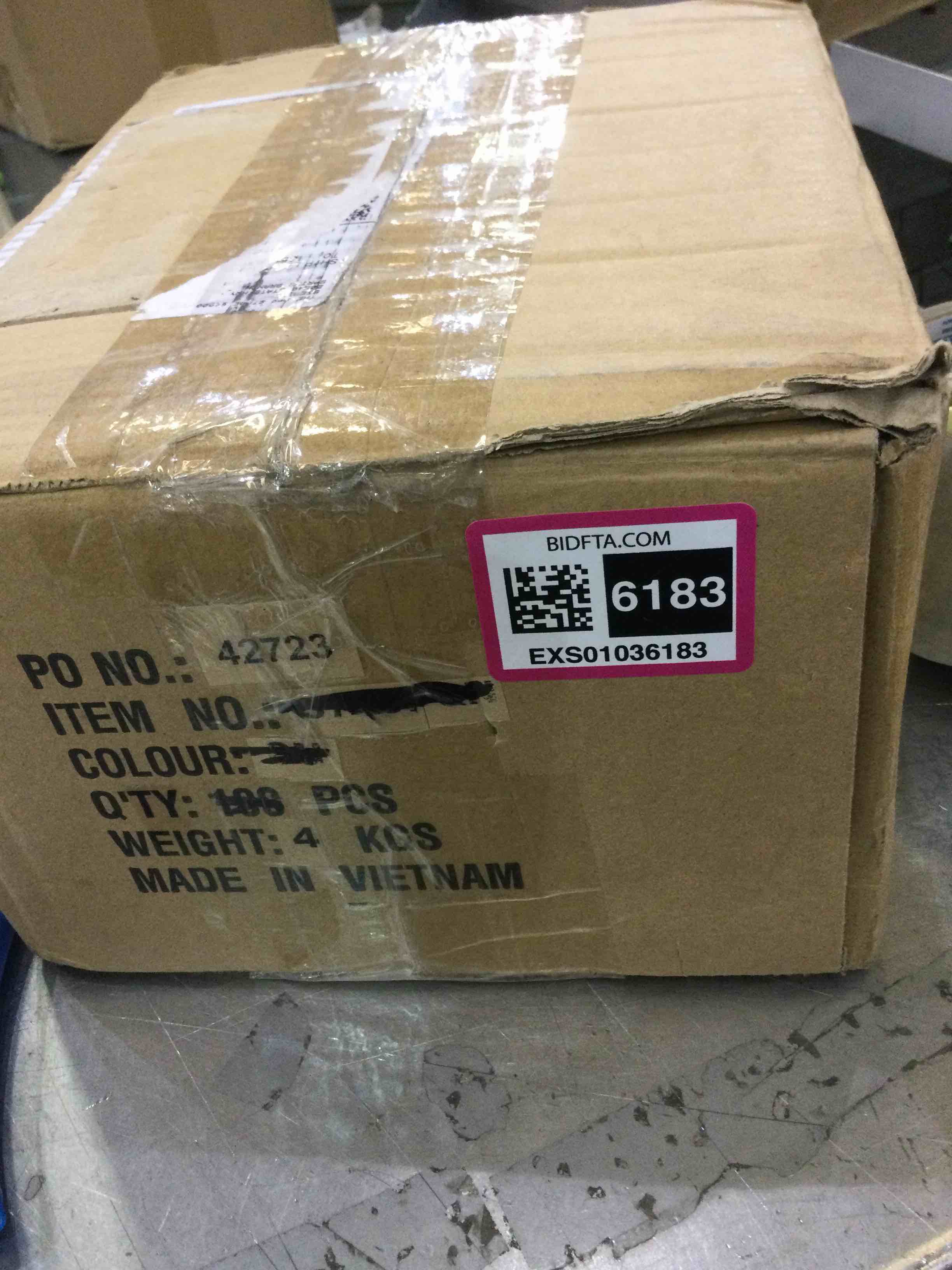 https://s3.amazonaws.com/lotting-images-prod/BargainHunt/EXS01036183_1708021543078.jpeg