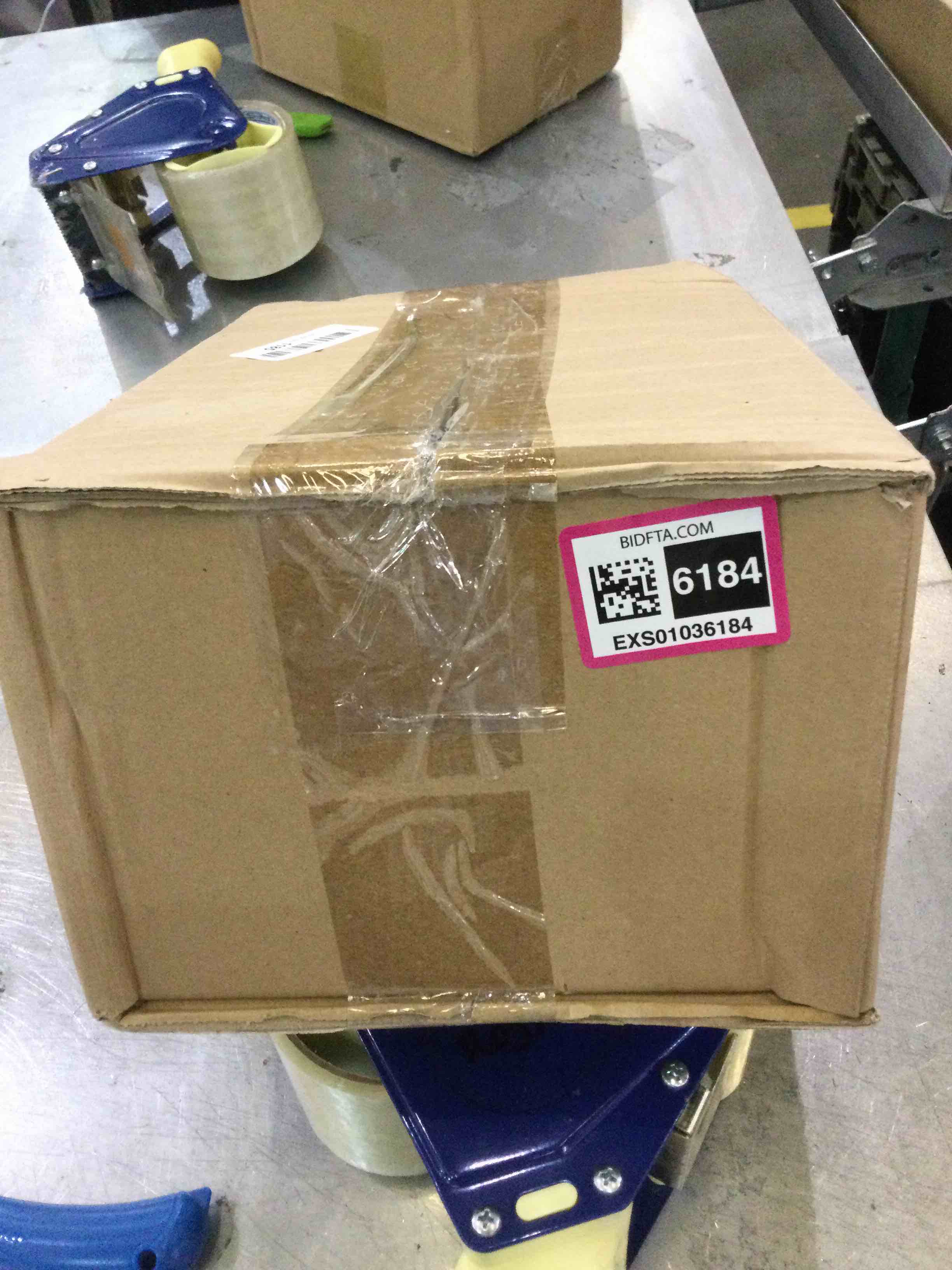 https://s3.amazonaws.com/lotting-images-prod/BargainHunt/EXS01036184_1708021596371.jpeg