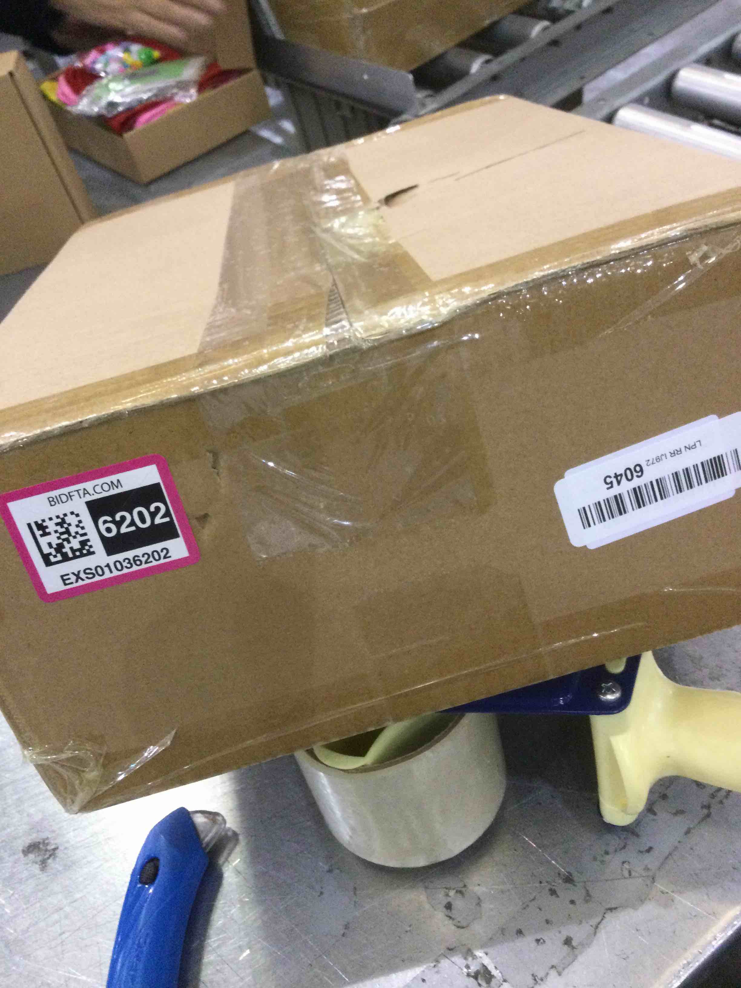 https://s3.amazonaws.com/lotting-images-prod/BargainHunt/EXS01036202_1708023032600.jpeg