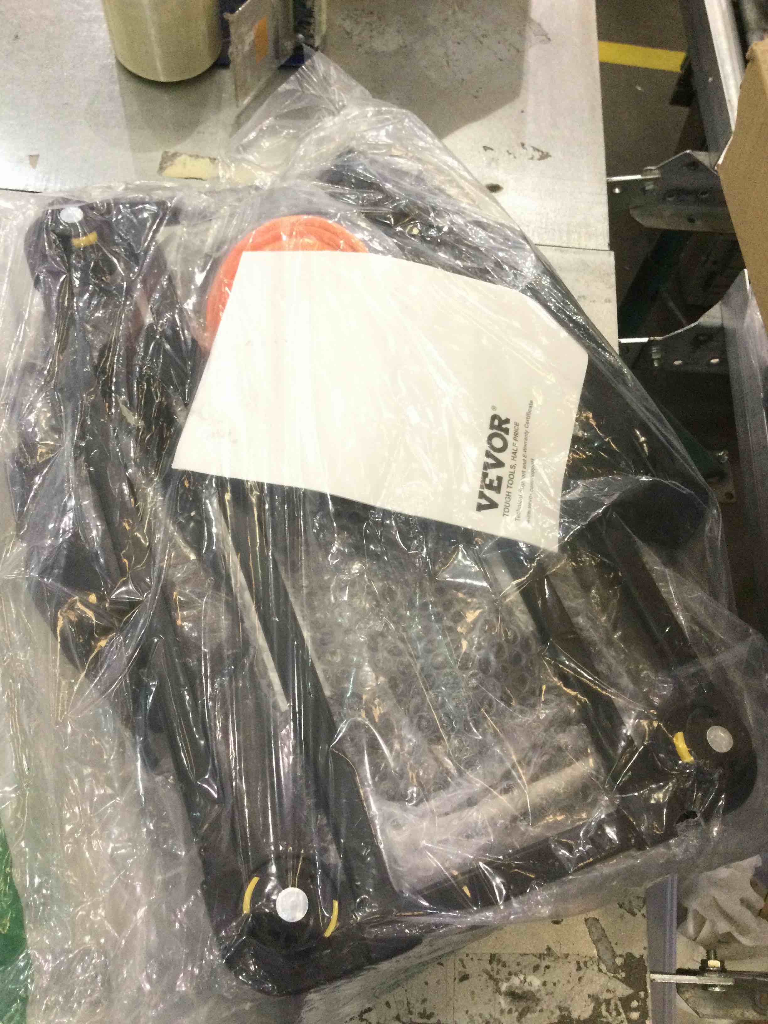 https://s3.amazonaws.com/lotting-images-prod/BargainHunt/EXS01036212_1708025863842.jpeg