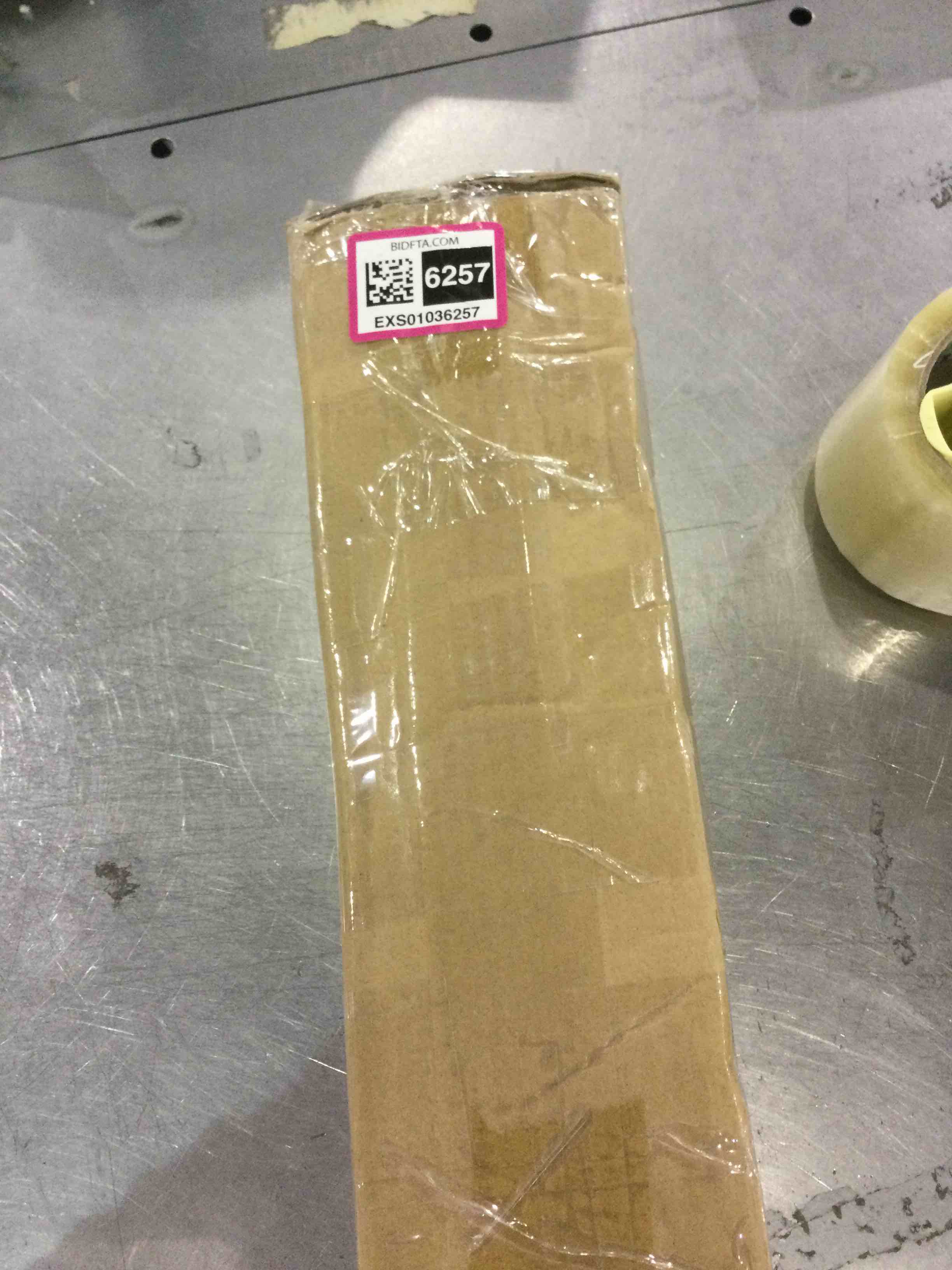 https://s3.amazonaws.com/lotting-images-prod/BargainHunt/EXS01036257_1708087689117.jpeg