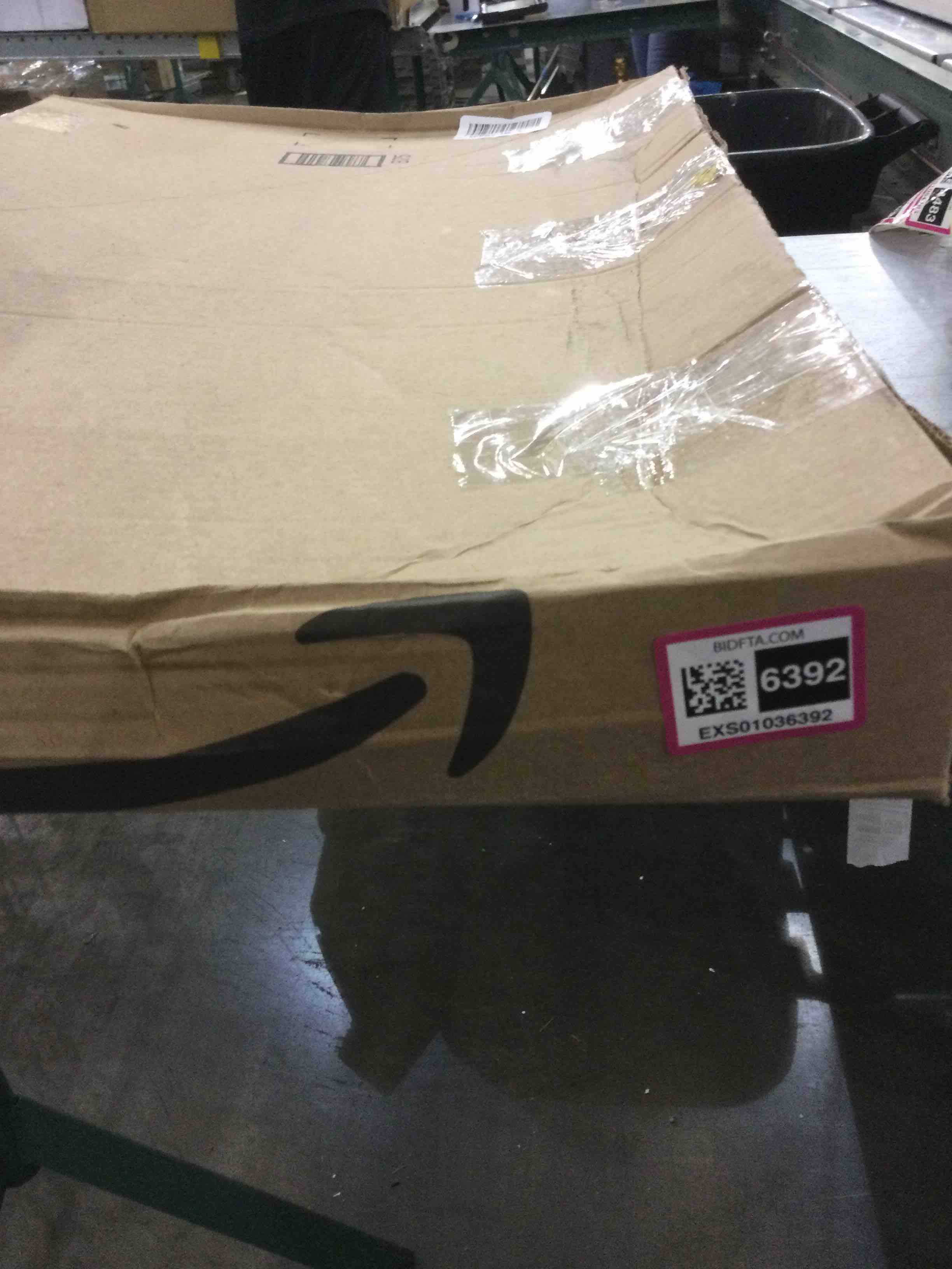 https://s3.amazonaws.com/lotting-images-prod/BargainHunt/EXS01036392_1708110107744.jpeg