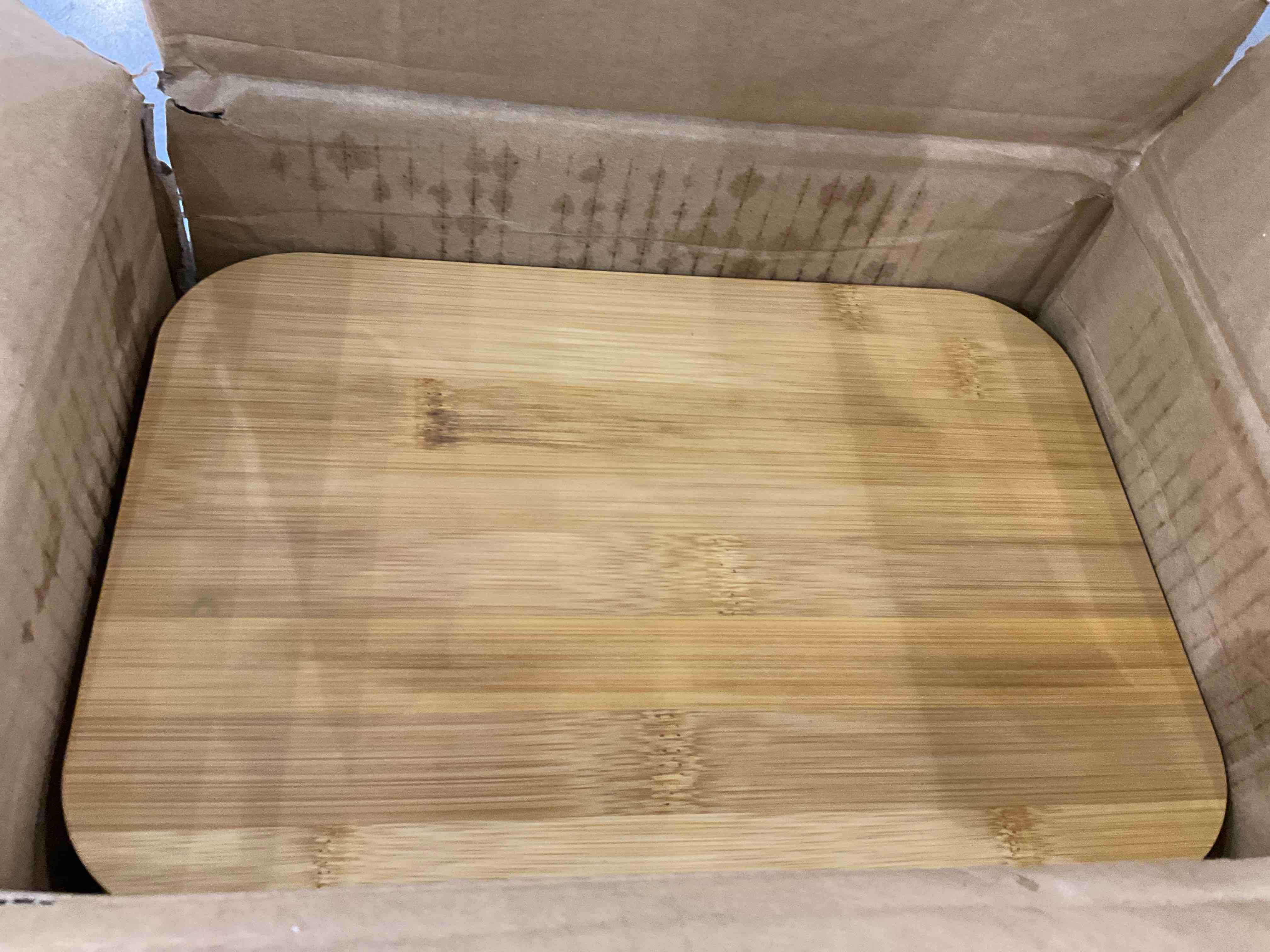 https://s3.amazonaws.com/lotting-images-prod/BargainHunt/EXS01036707_1708027691372.jpeg