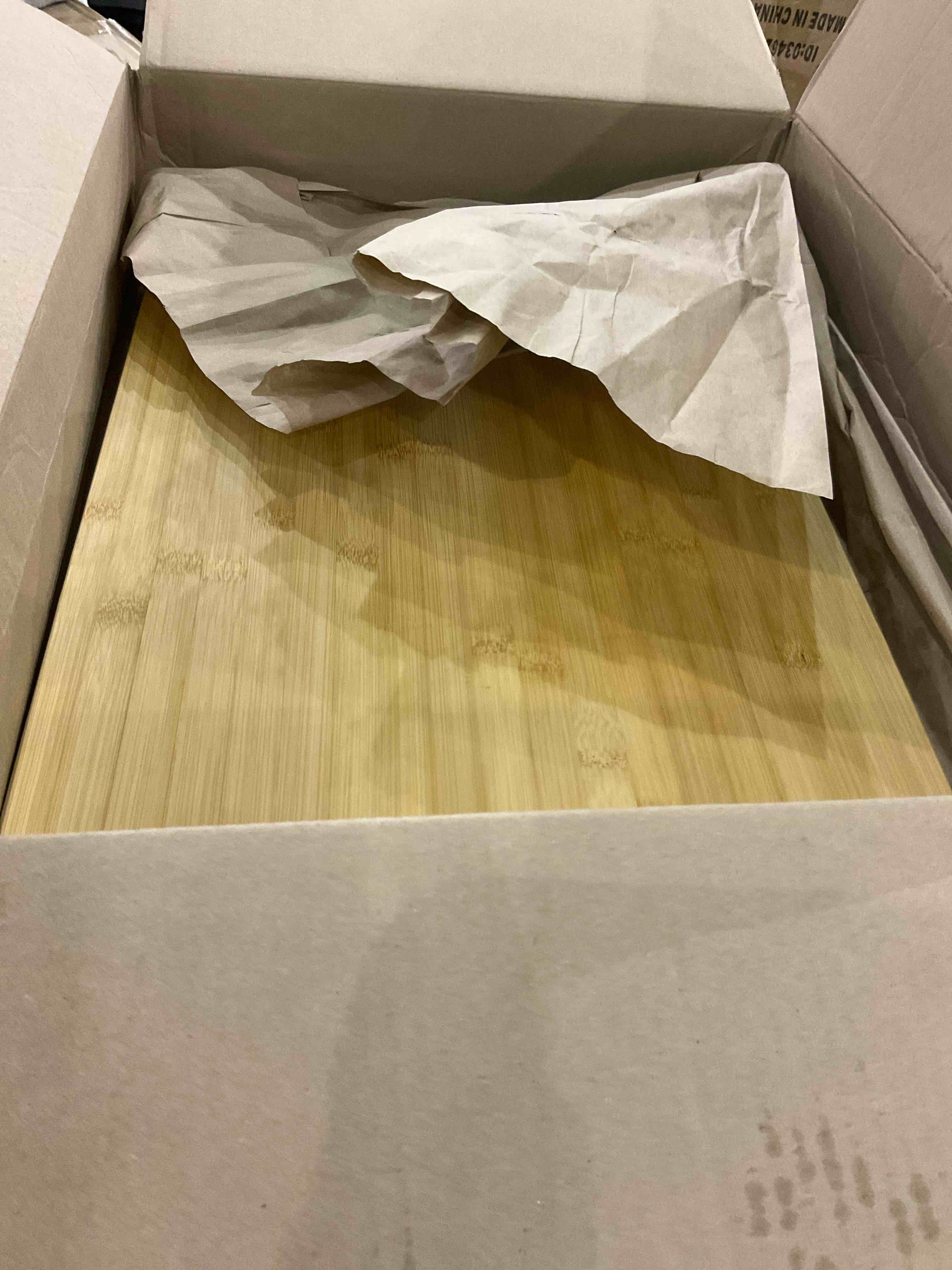 https://s3.amazonaws.com/lotting-images-prod/BargainHunt/EXS01037110_1708431397833.jpeg