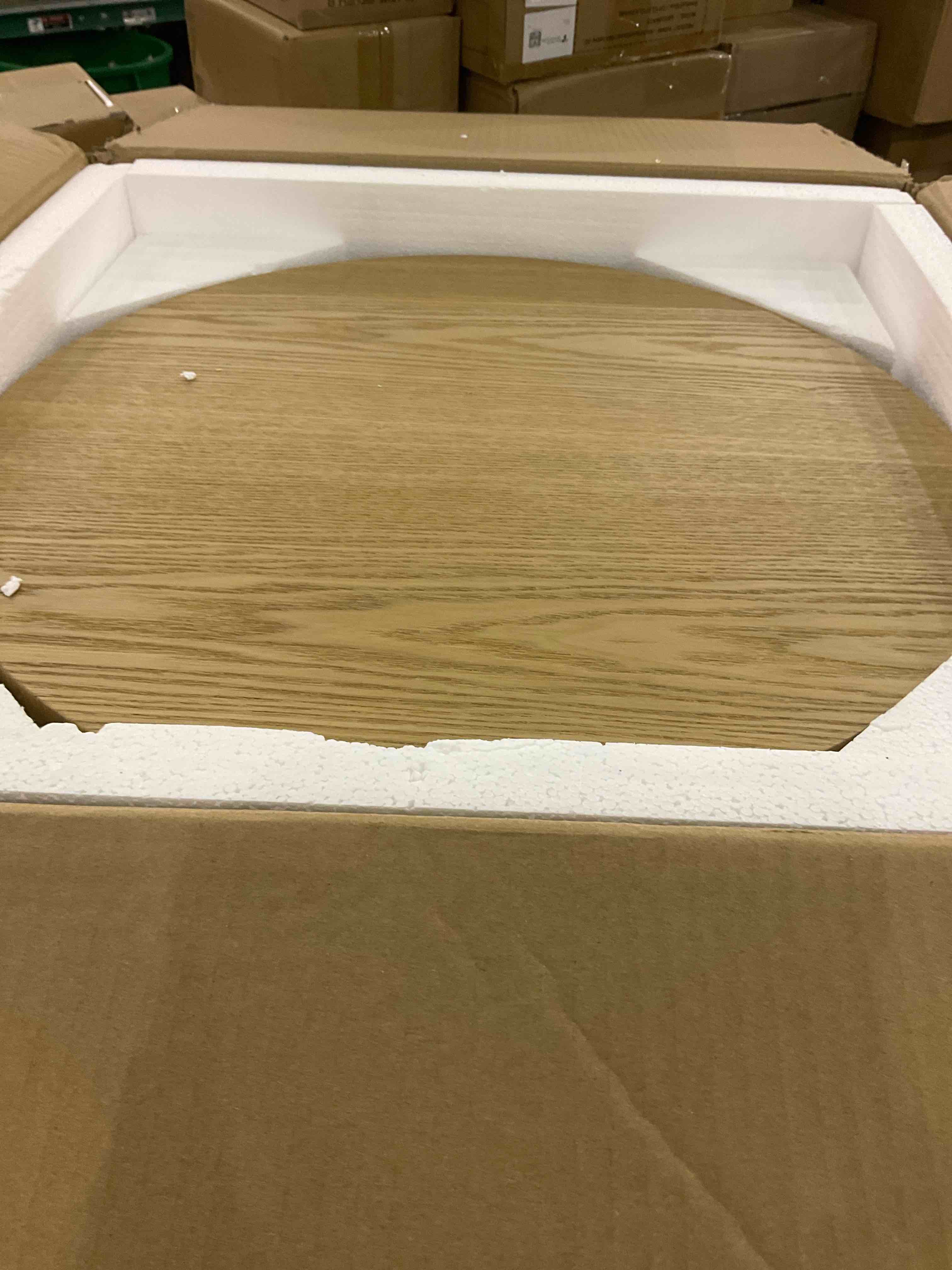 https://s3.amazonaws.com/lotting-images-prod/BargainHunt/EXS01037121_1708433509156.jpeg