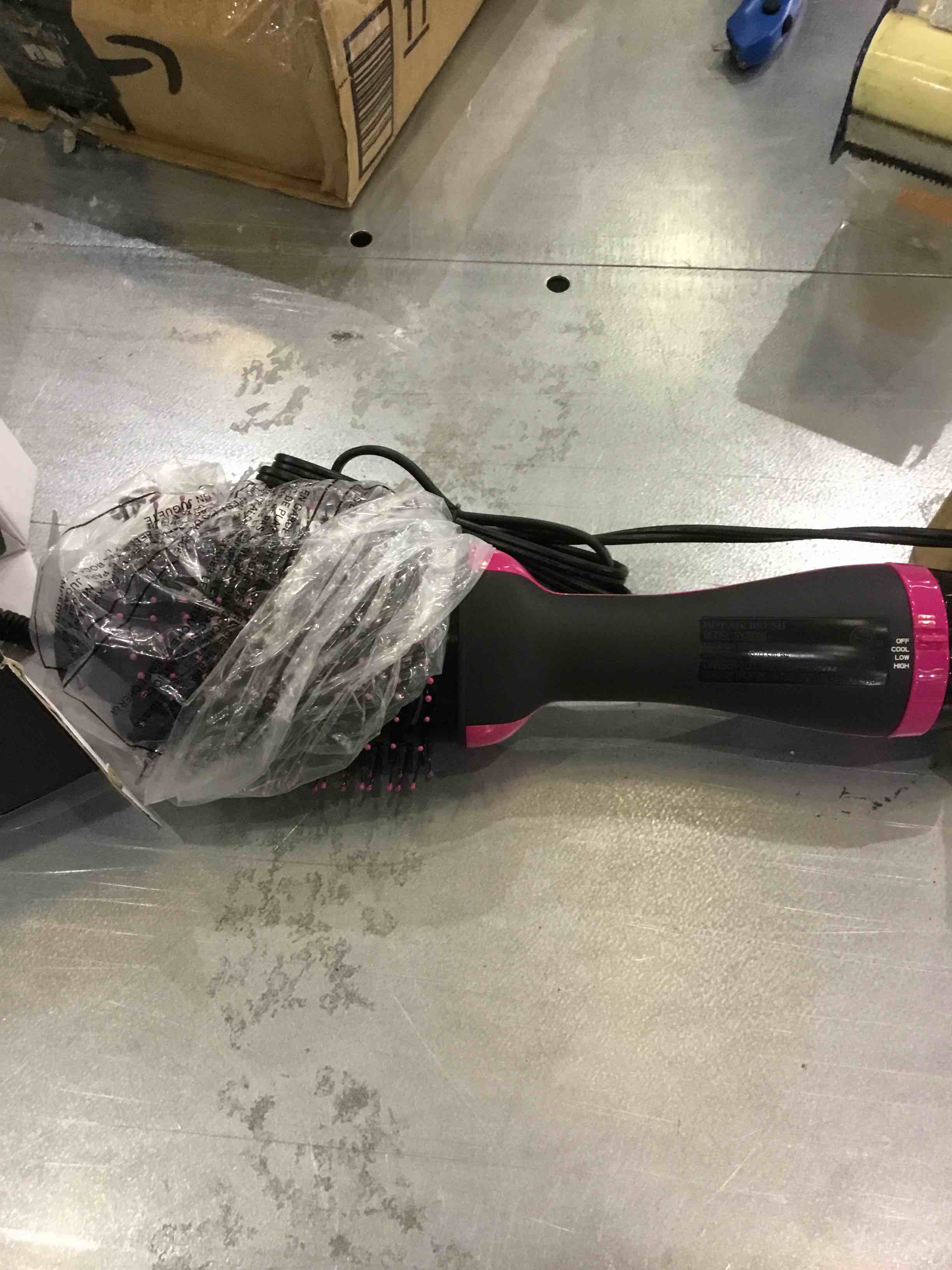 Hair Dryer Brush Blow Dryer Brush in One, 4 in 1 One Step Hair Dryer and Styler Volumizer Professional Hot Air Brush with Negative Ion Anti-frizz Blowout for Drying, Straightening, Curling, Salon