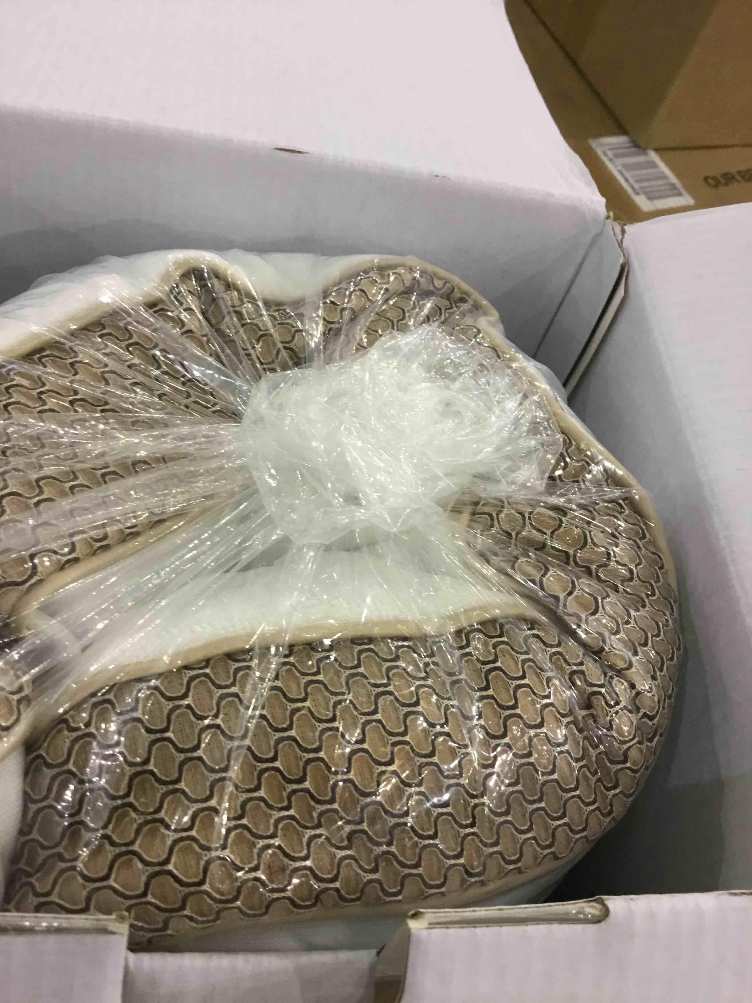 https://s3.amazonaws.com/lotting-images-prod/BargainHunt/EXS01037281_1713551897806.jpeg