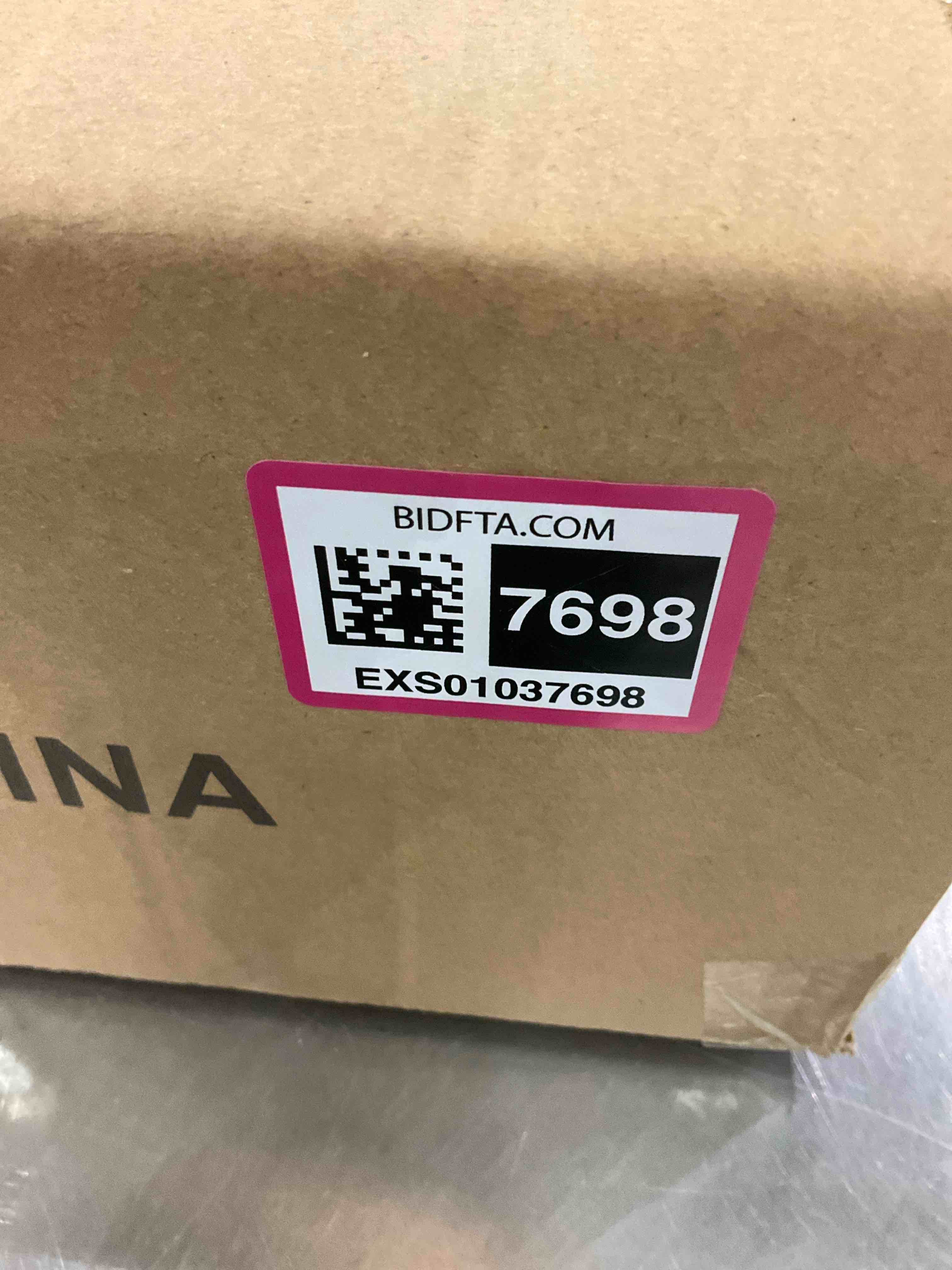 https://s3.amazonaws.com/lotting-images-prod/BargainHunt/EXS01037698_1712761214906.jpeg