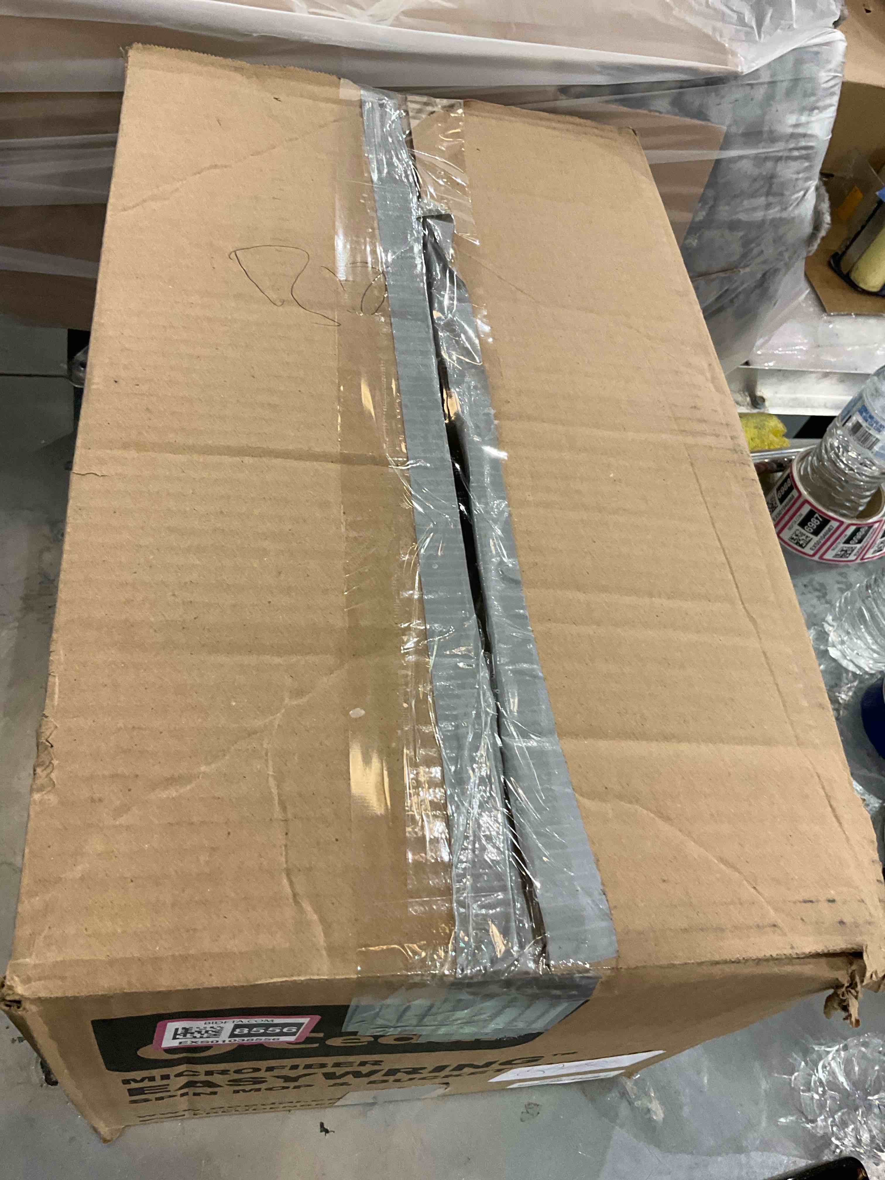 https://s3.amazonaws.com/lotting-images-prod/BargainHunt/EXS01038556_1708357858483.jpeg