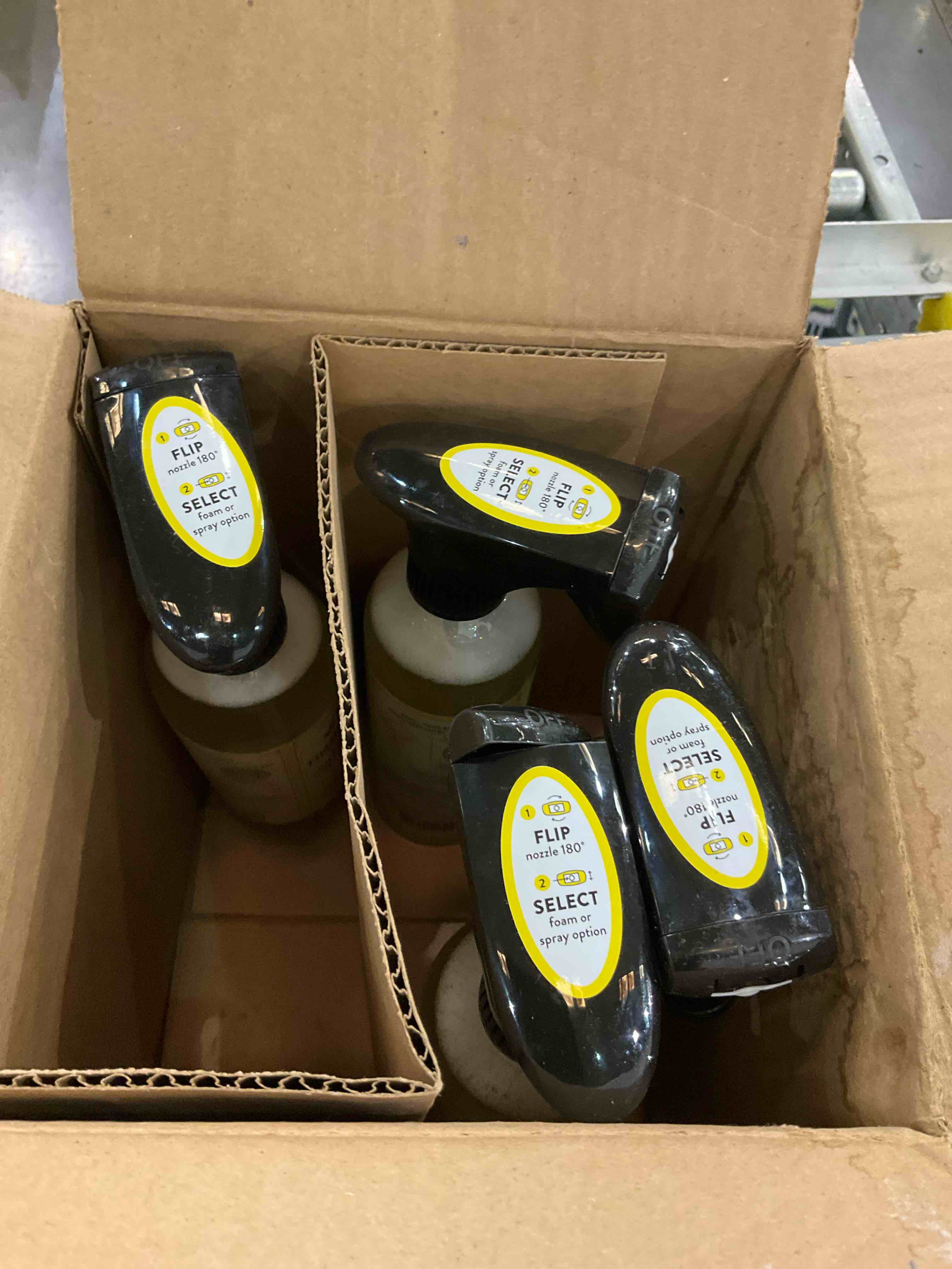 https://s3.amazonaws.com/lotting-images-prod/BargainHunt/EXS01038613_1708371829746.jpeg