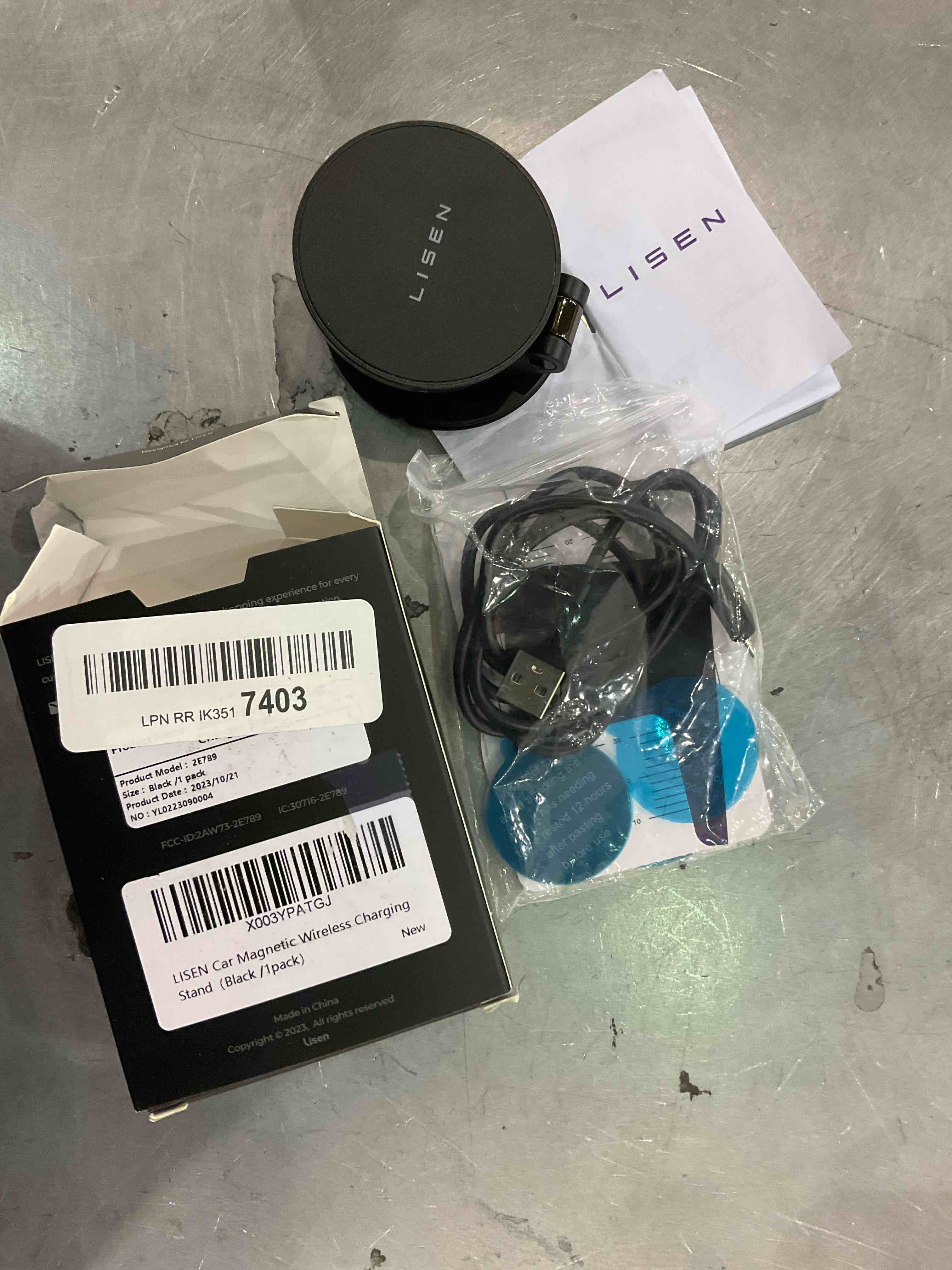 https://s3.amazonaws.com/lotting-images-prod/BargainHunt/EXS01038654_1708434889987.jpeg