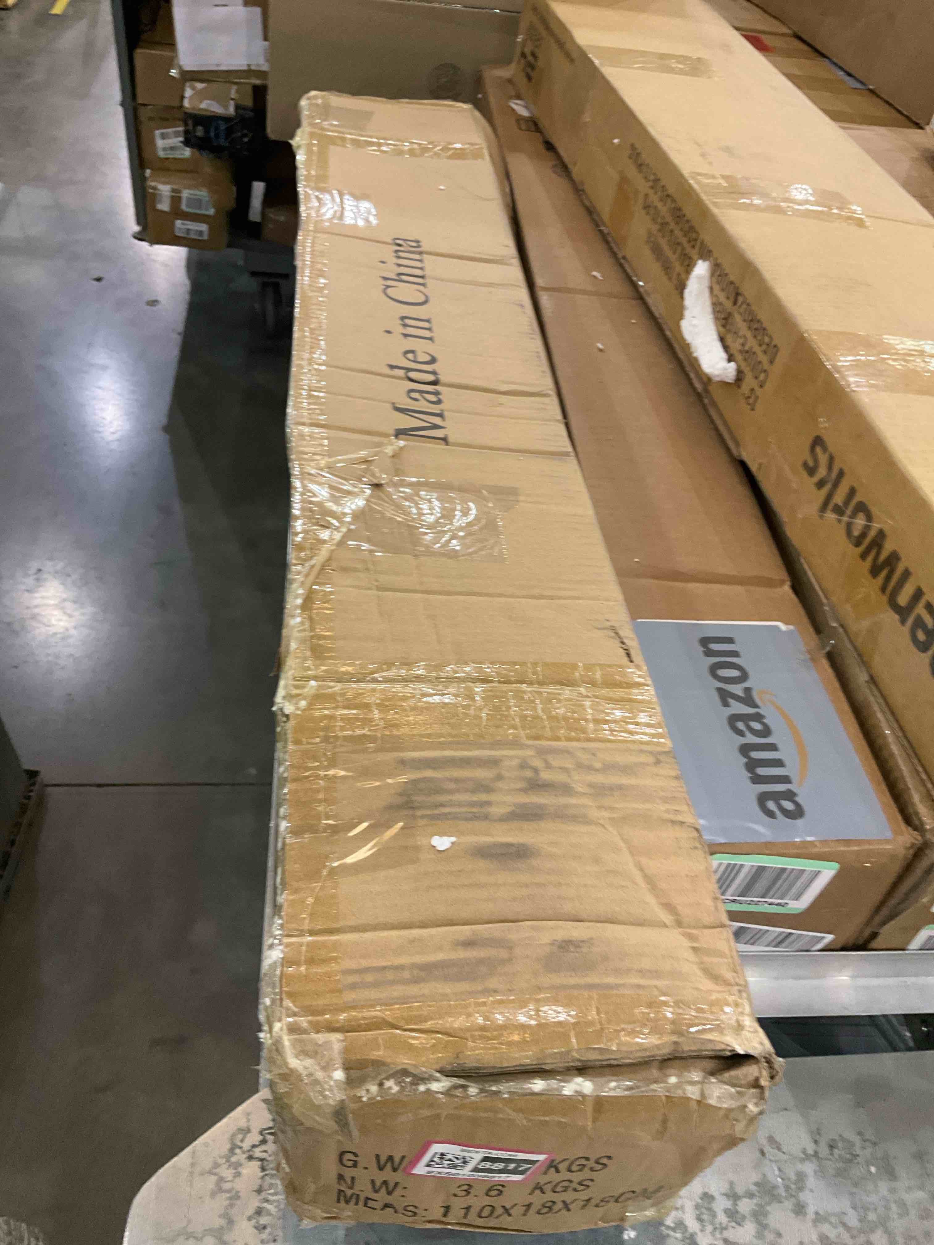 https://s3.amazonaws.com/lotting-images-prod/BargainHunt/EXS01038817_1708541597936.jpeg