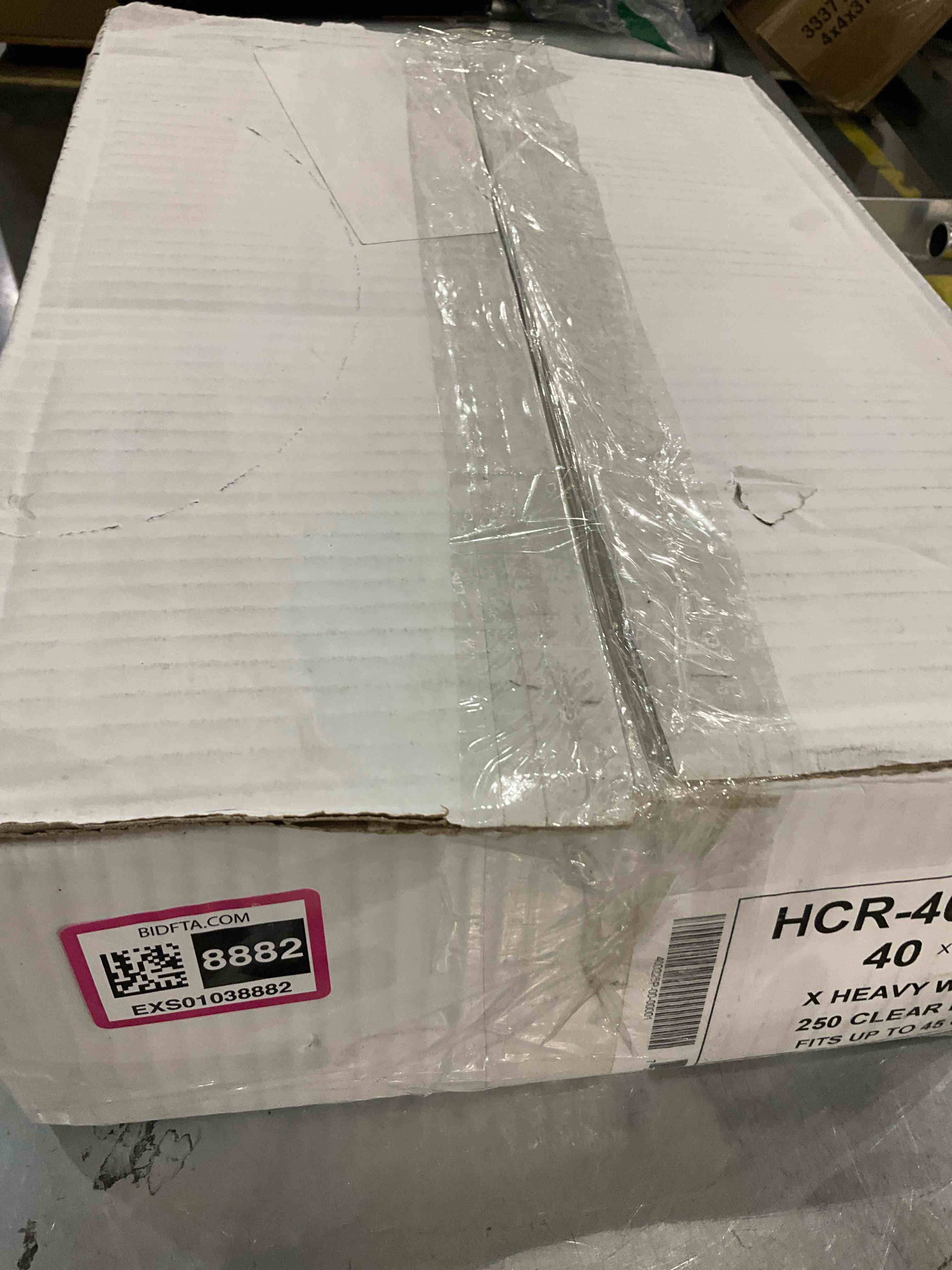 https://s3.amazonaws.com/lotting-images-prod/BargainHunt/EXS01038882_1708623689164.jpeg