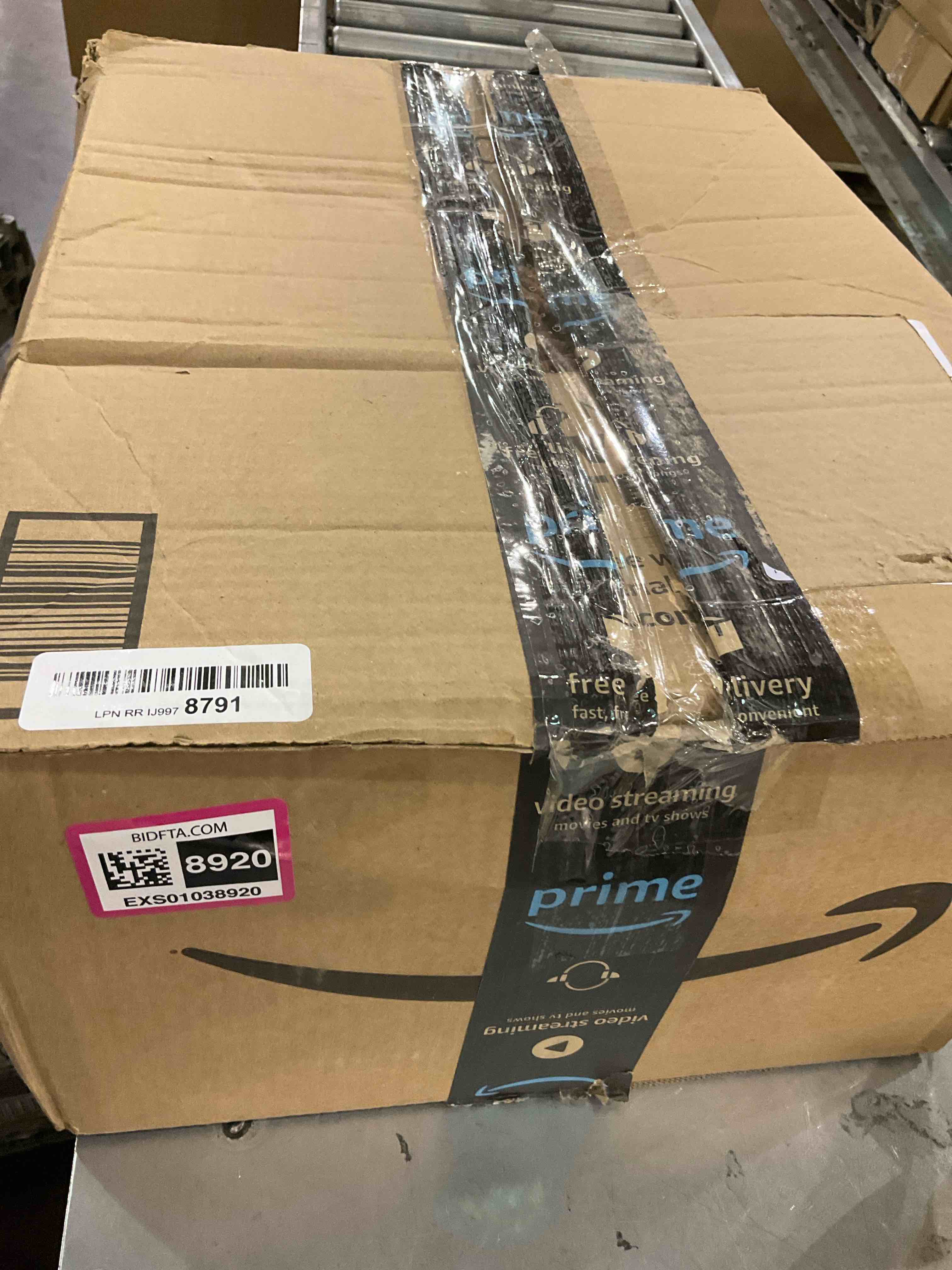https://s3.amazonaws.com/lotting-images-prod/BargainHunt/EXS01038920_1708631070798.jpeg