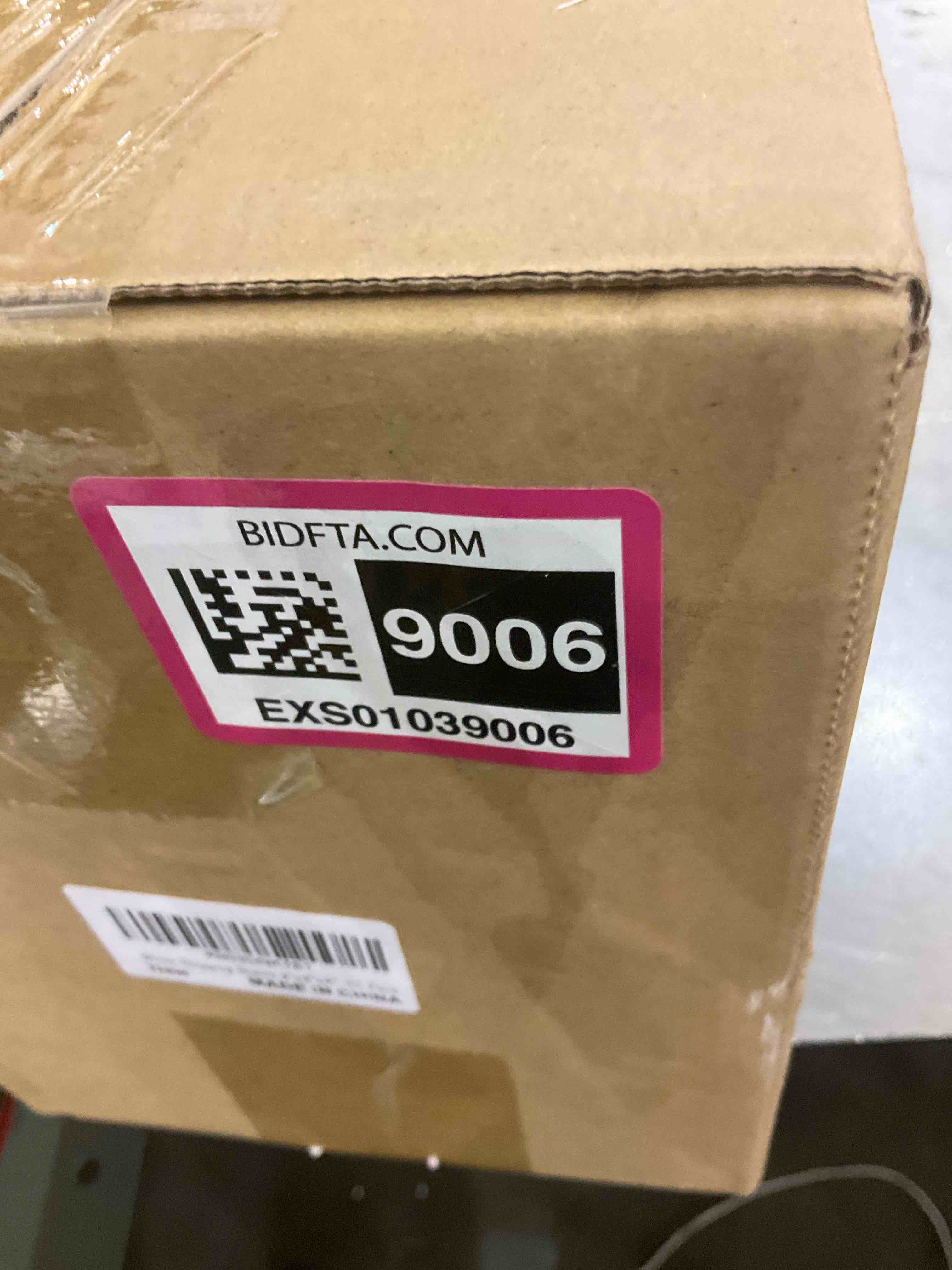https://s3.amazonaws.com/lotting-images-prod/BargainHunt/EXS01039006_1708528397990.jpeg