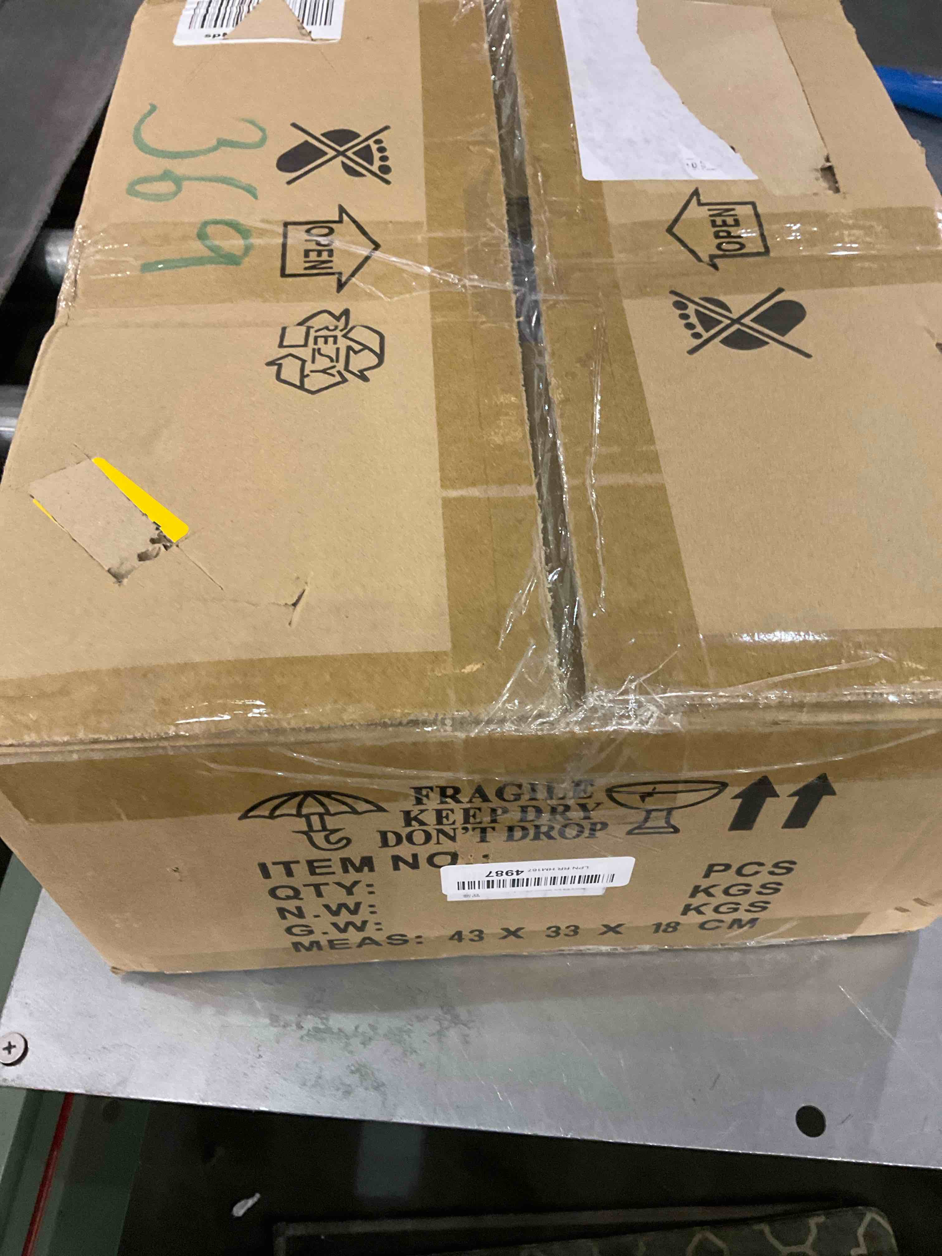 https://s3.amazonaws.com/lotting-images-prod/BargainHunt/EXS01039173_1708630455432.jpeg