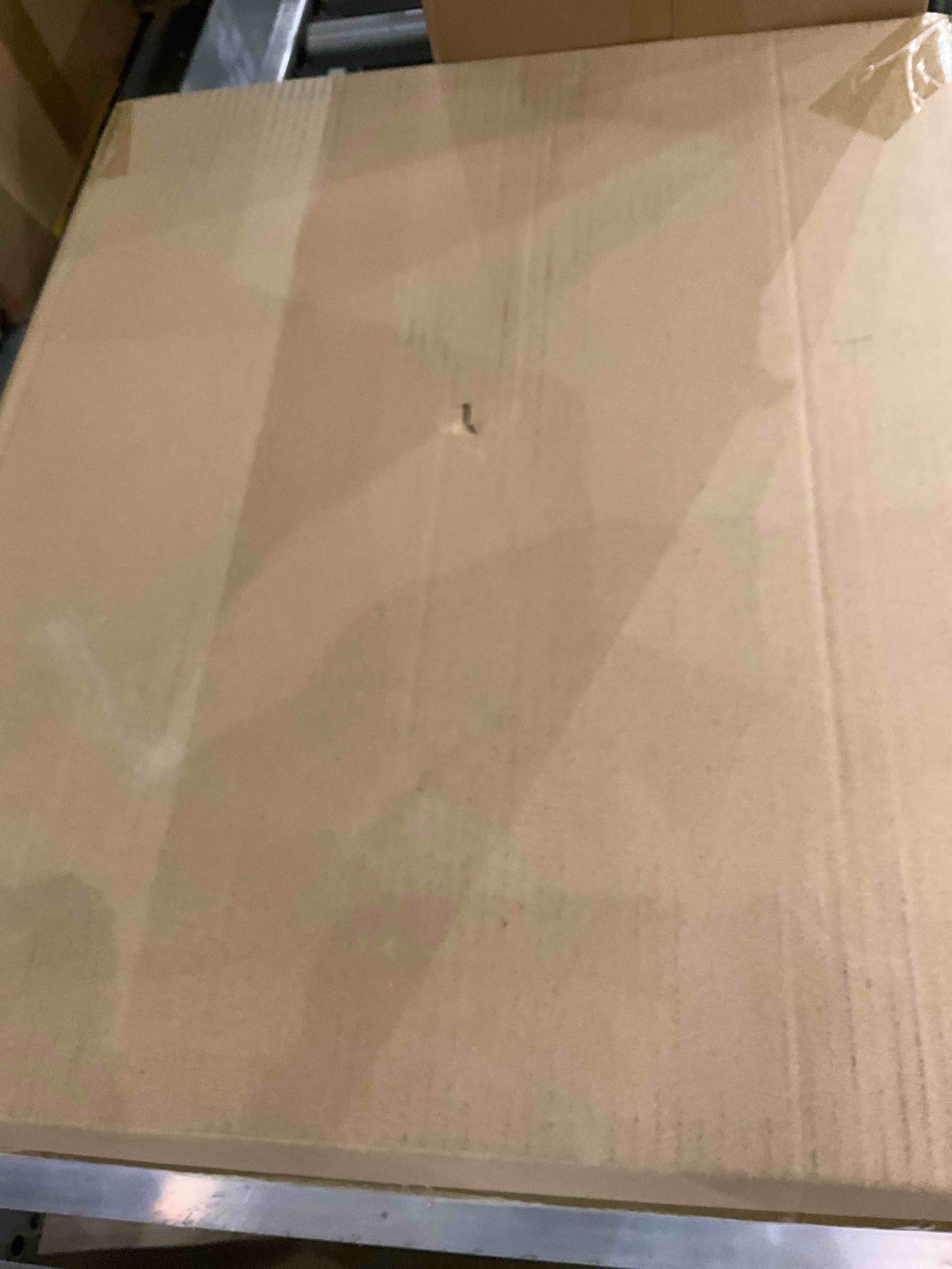 https://s3.amazonaws.com/lotting-images-prod/BargainHunt/EXS01039213_1708695975599.jpeg