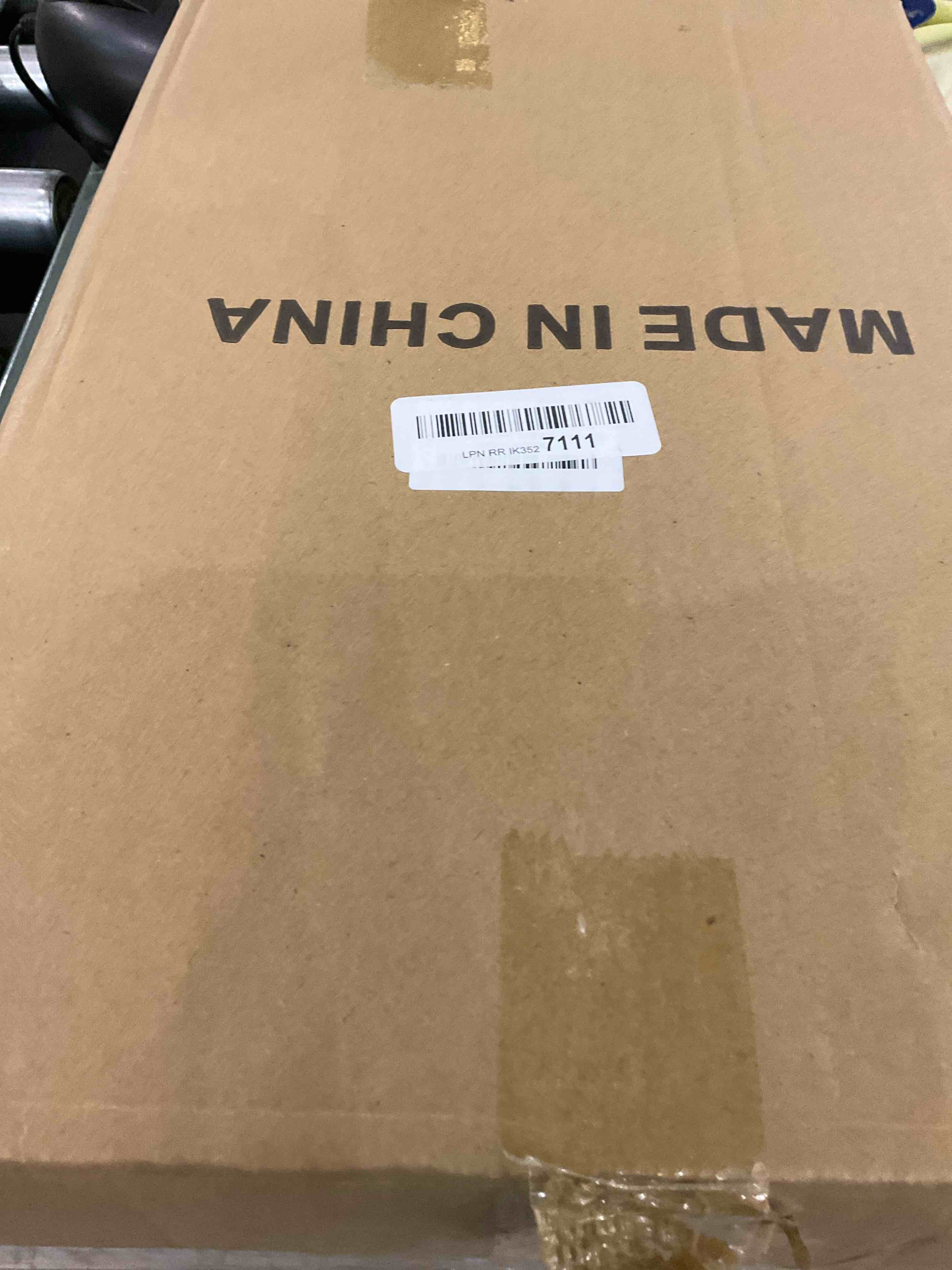 https://s3.amazonaws.com/lotting-images-prod/BargainHunt/EXS01039383_1709056198677.jpeg
