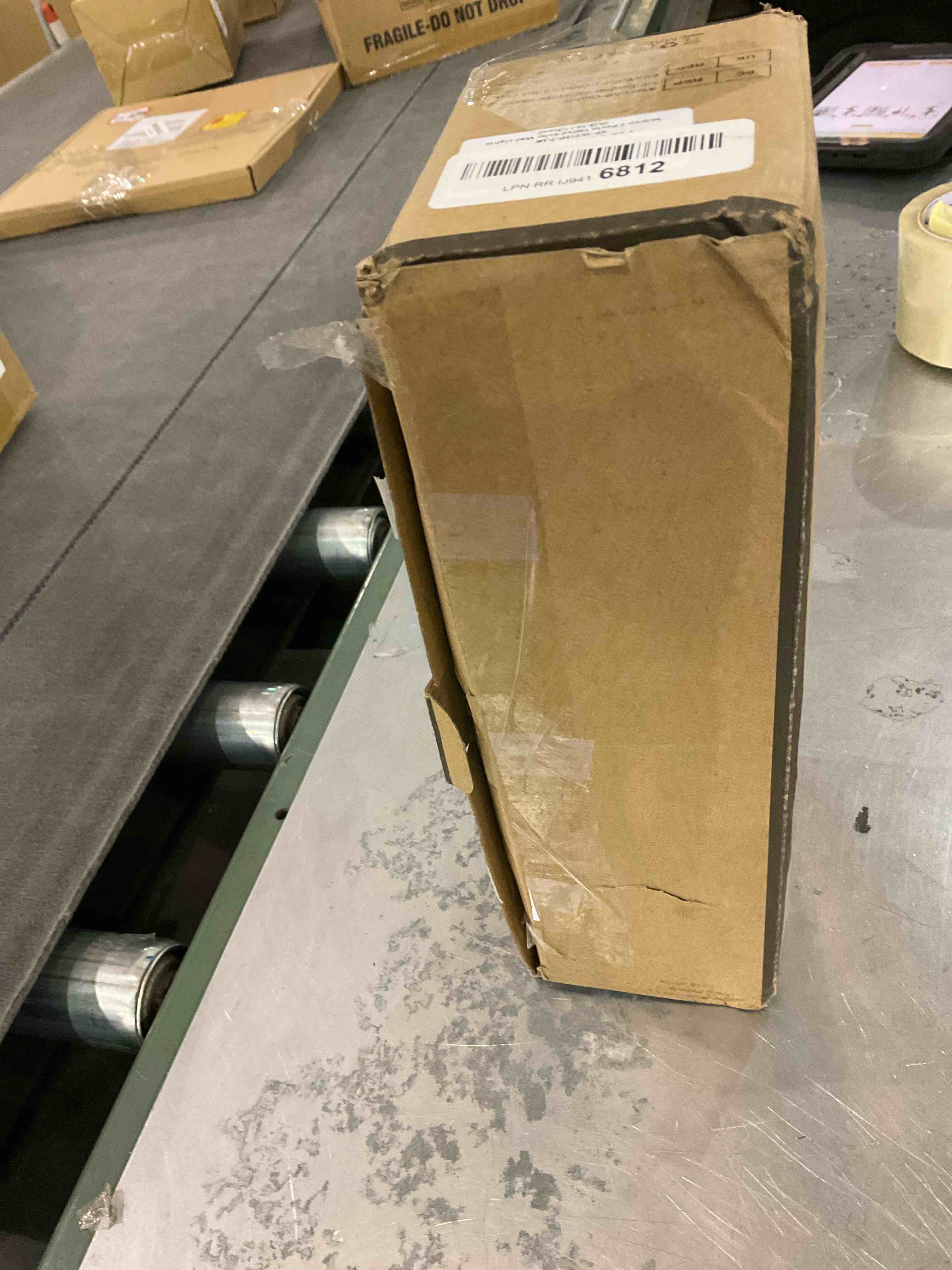 https://s3.amazonaws.com/lotting-images-prod/BargainHunt/EXS01039401_1709058725801.jpeg