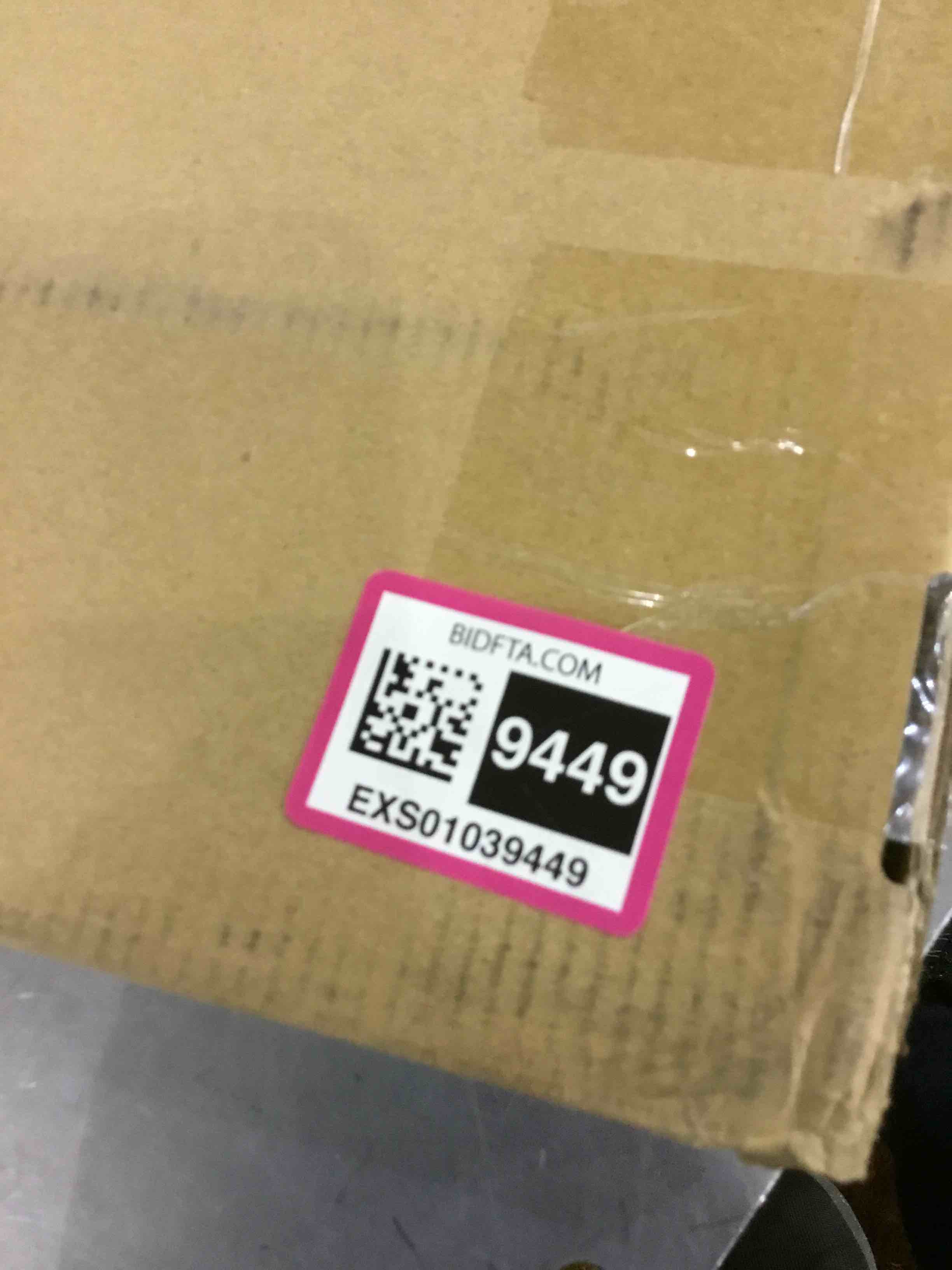 https://s3.amazonaws.com/lotting-images-prod/BargainHunt/EXS01039449_1709124701762.jpeg
