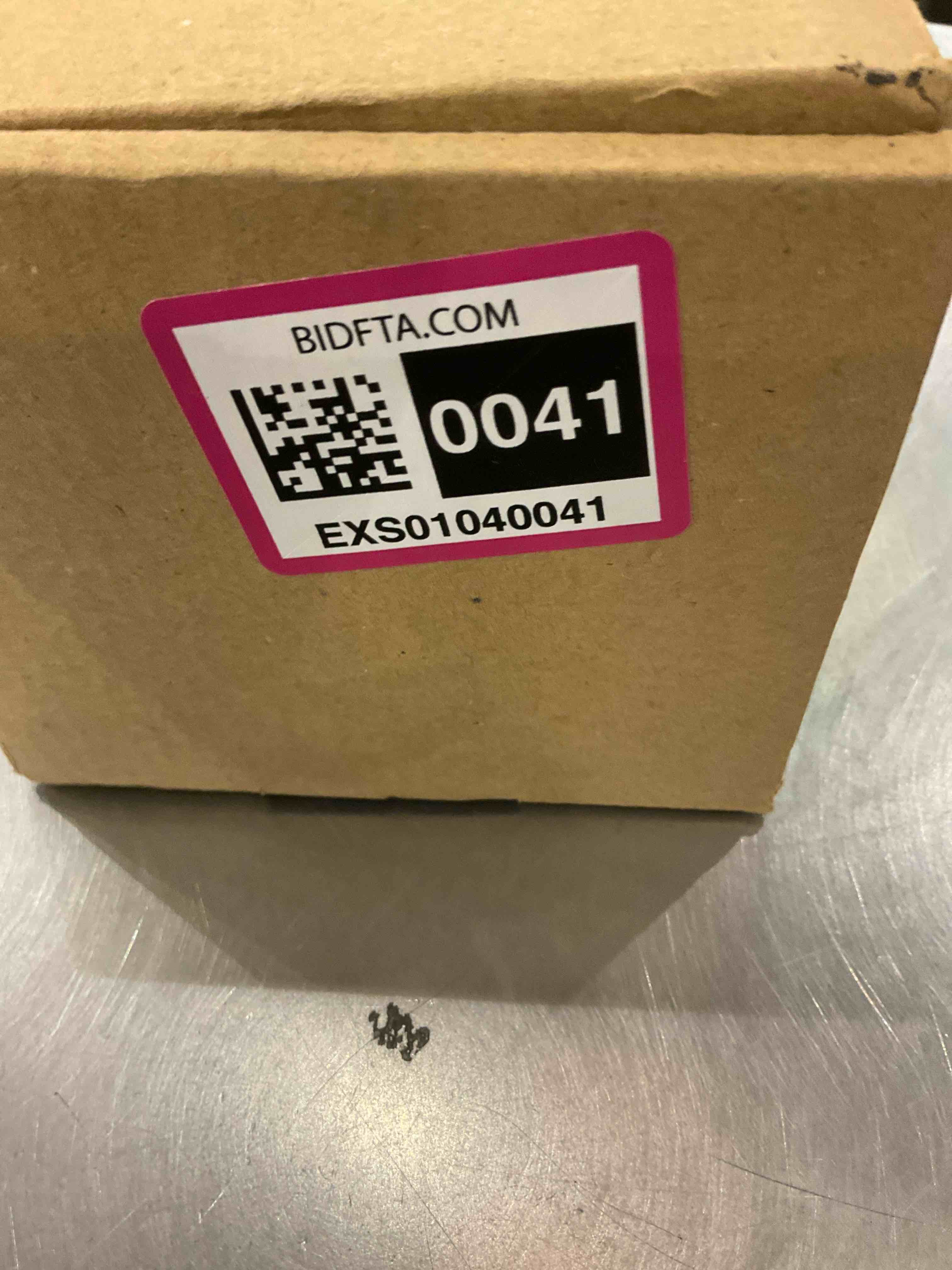 https://s3.amazonaws.com/lotting-images-prod/BargainHunt/EXS01040041_1707923134436.jpeg