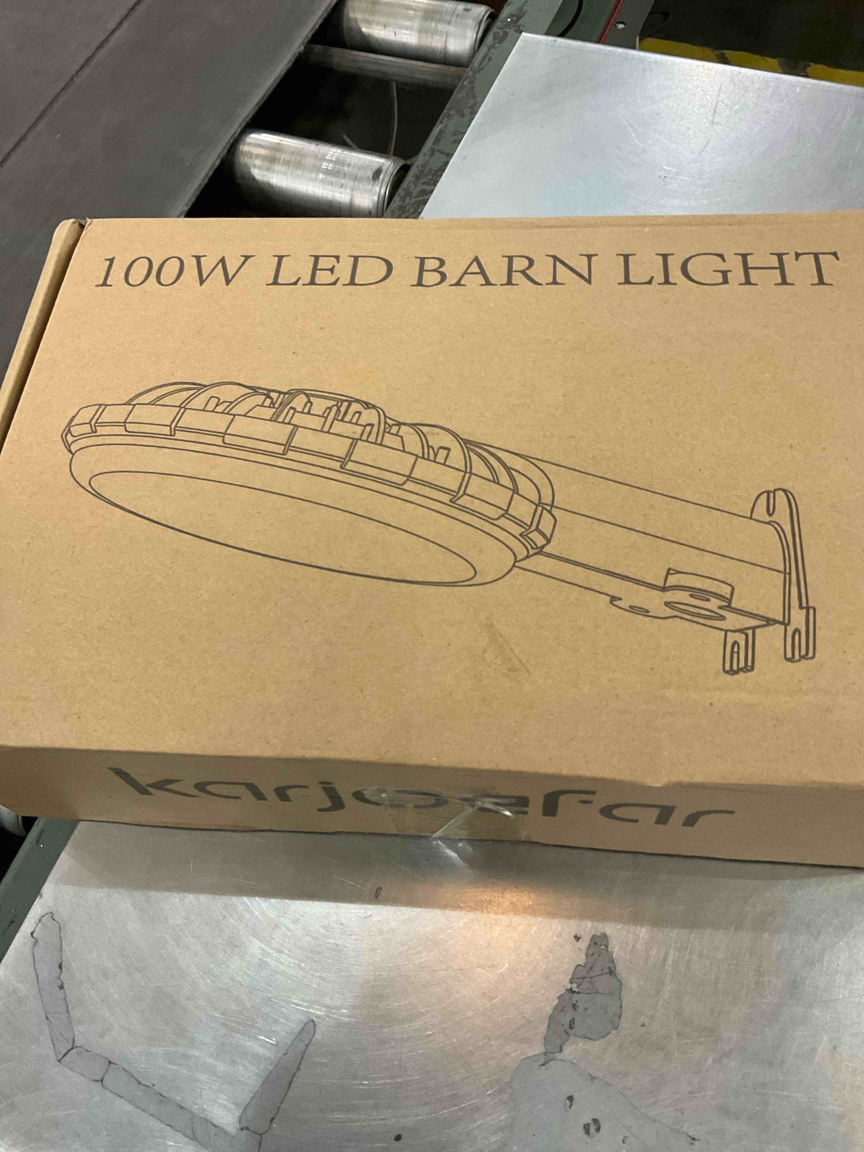 https://s3.amazonaws.com/lotting-images-prod/BargainHunt/EXS01040101_1707934038372.jpeg