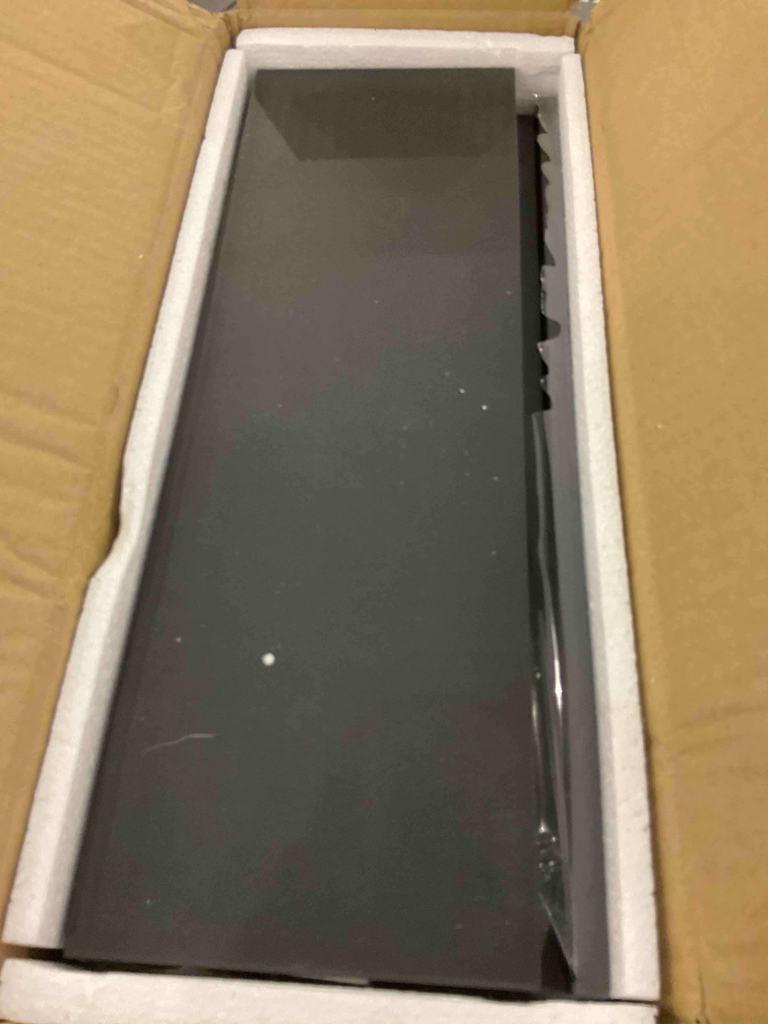 https://s3.amazonaws.com/lotting-images-prod/BargainHunt/EXS01040141_1708000223697.jpeg