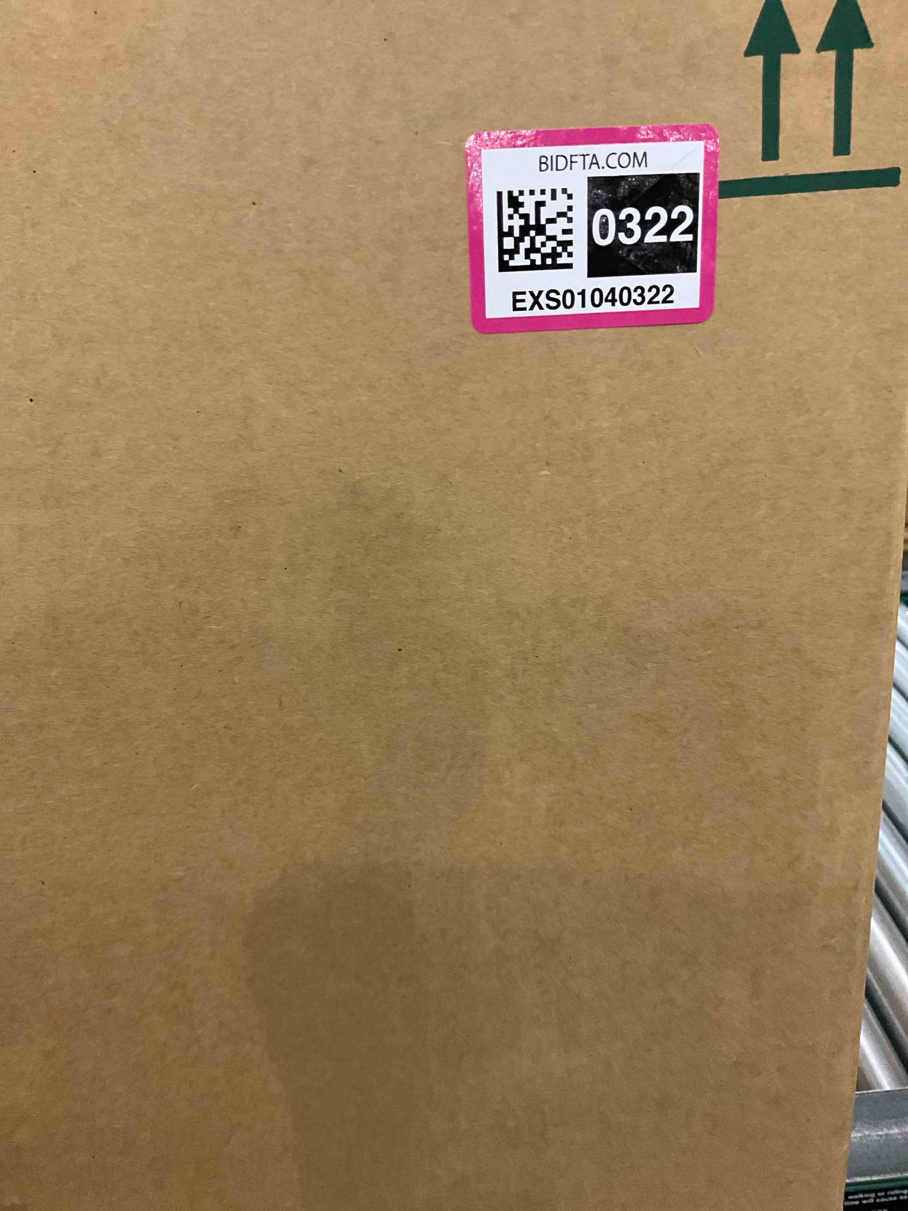 https://s3.amazonaws.com/lotting-images-prod/BargainHunt/EXS01040322_1708090759703.jpeg
