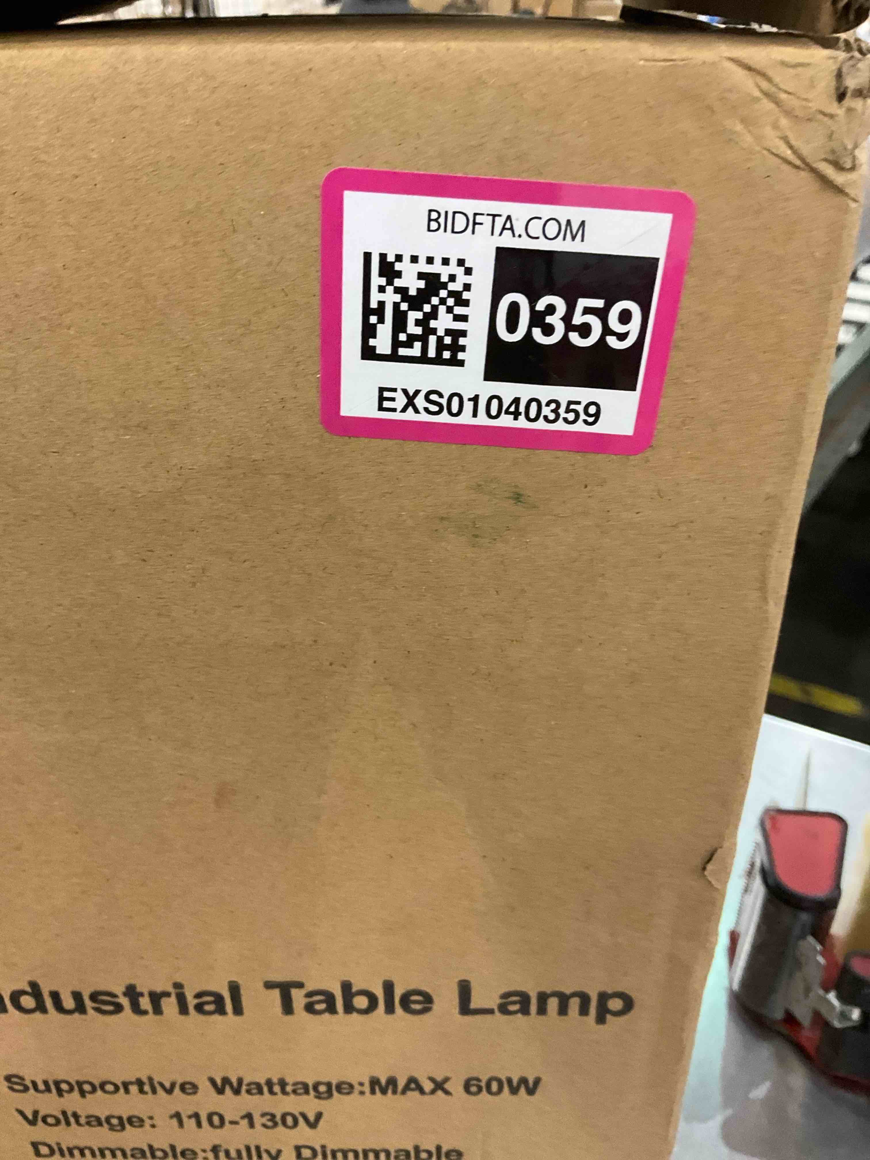 https://s3.amazonaws.com/lotting-images-prod/BargainHunt/EXS01040359_1708111503233.jpeg