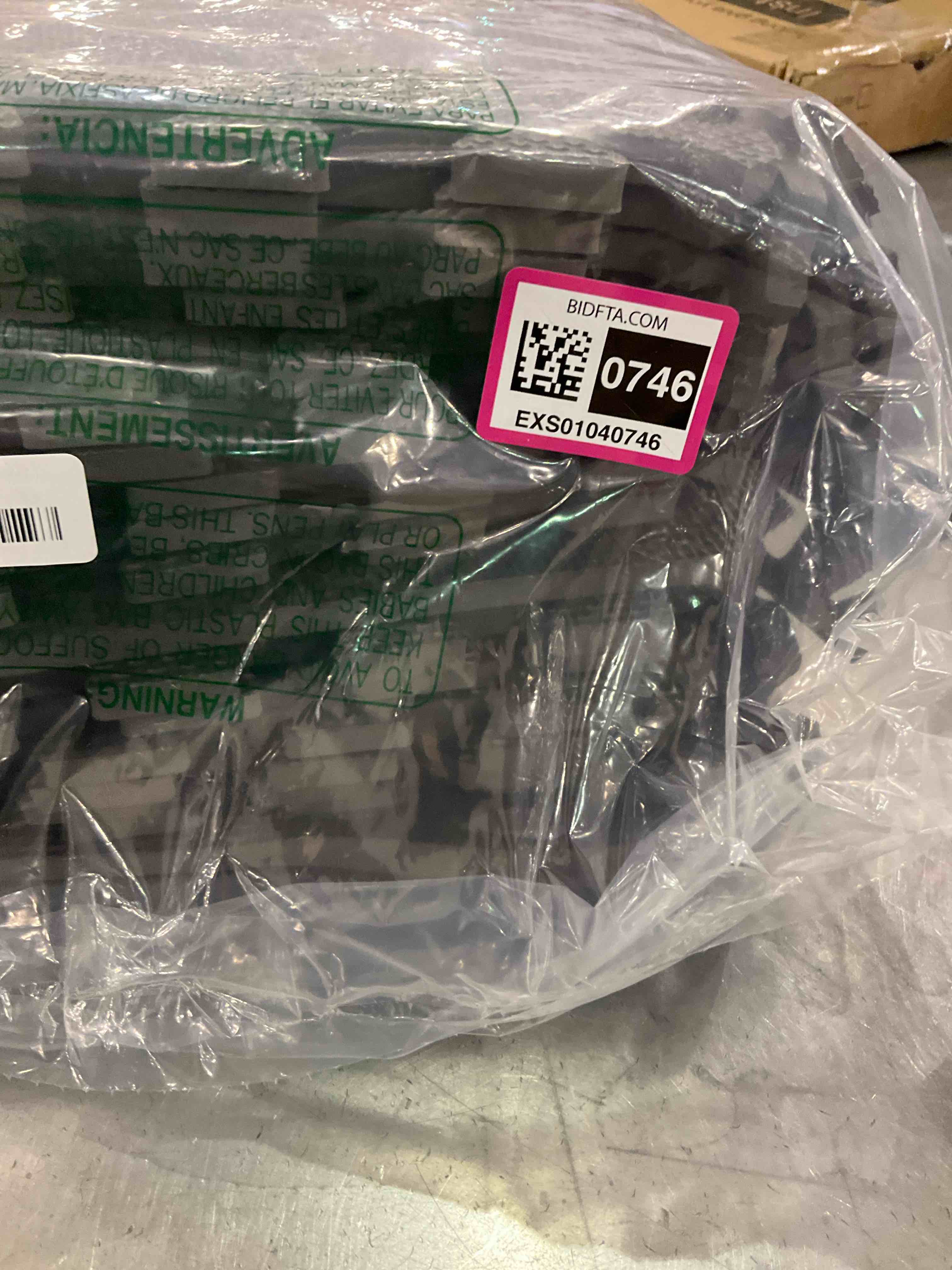 Gym Flooring Set - Interlocking EVA Soft Foam Floor Mat, 18 Pieces Puzzle Rubber Tiles Protective Ground Surface Protection, Play Workout Exercise Mats Underlay Matting Sports Pool Home Fitness Garage