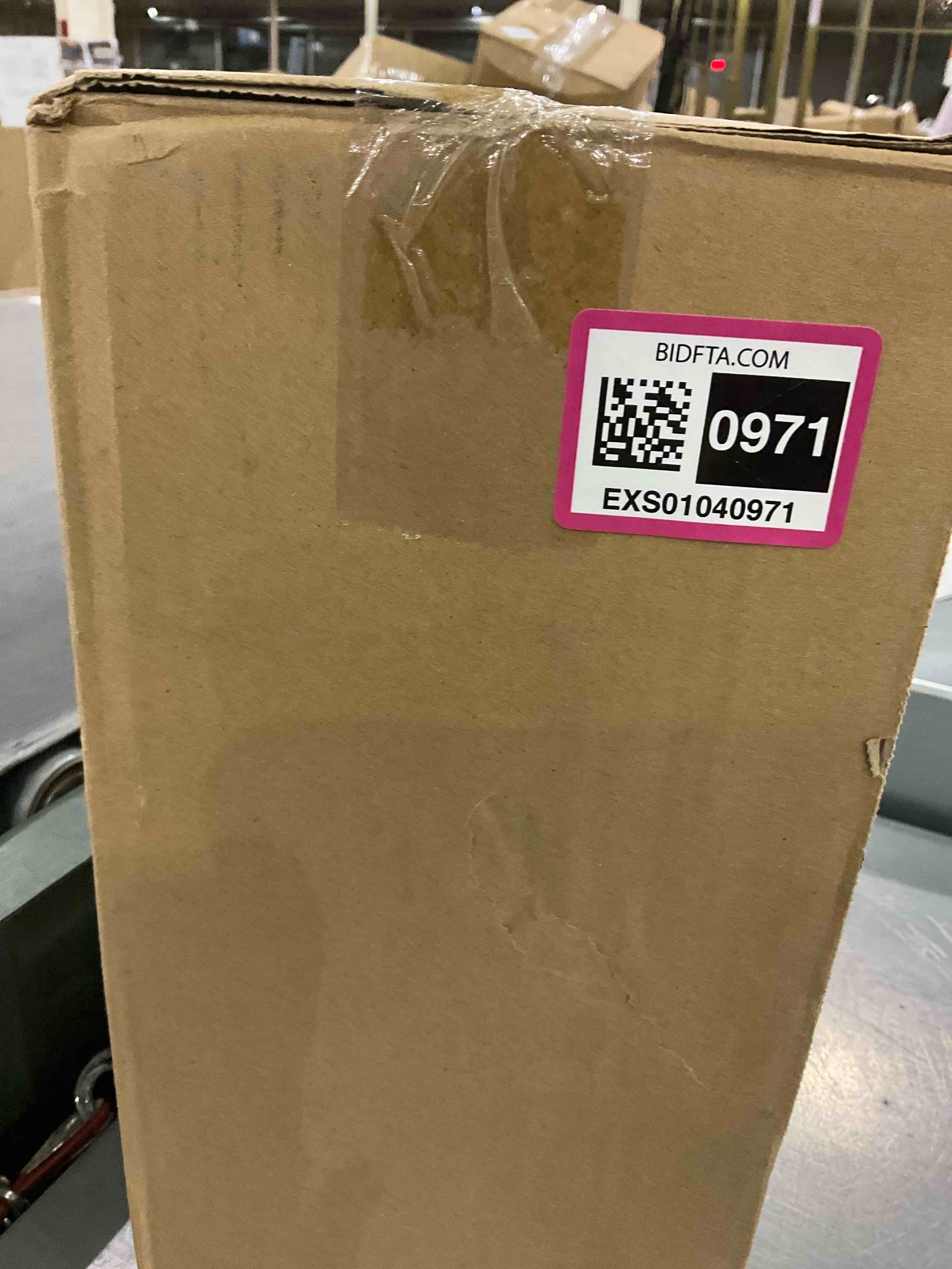 https://s3.amazonaws.com/lotting-images-prod/BargainHunt/EXS01040971_1707826949615.jpeg