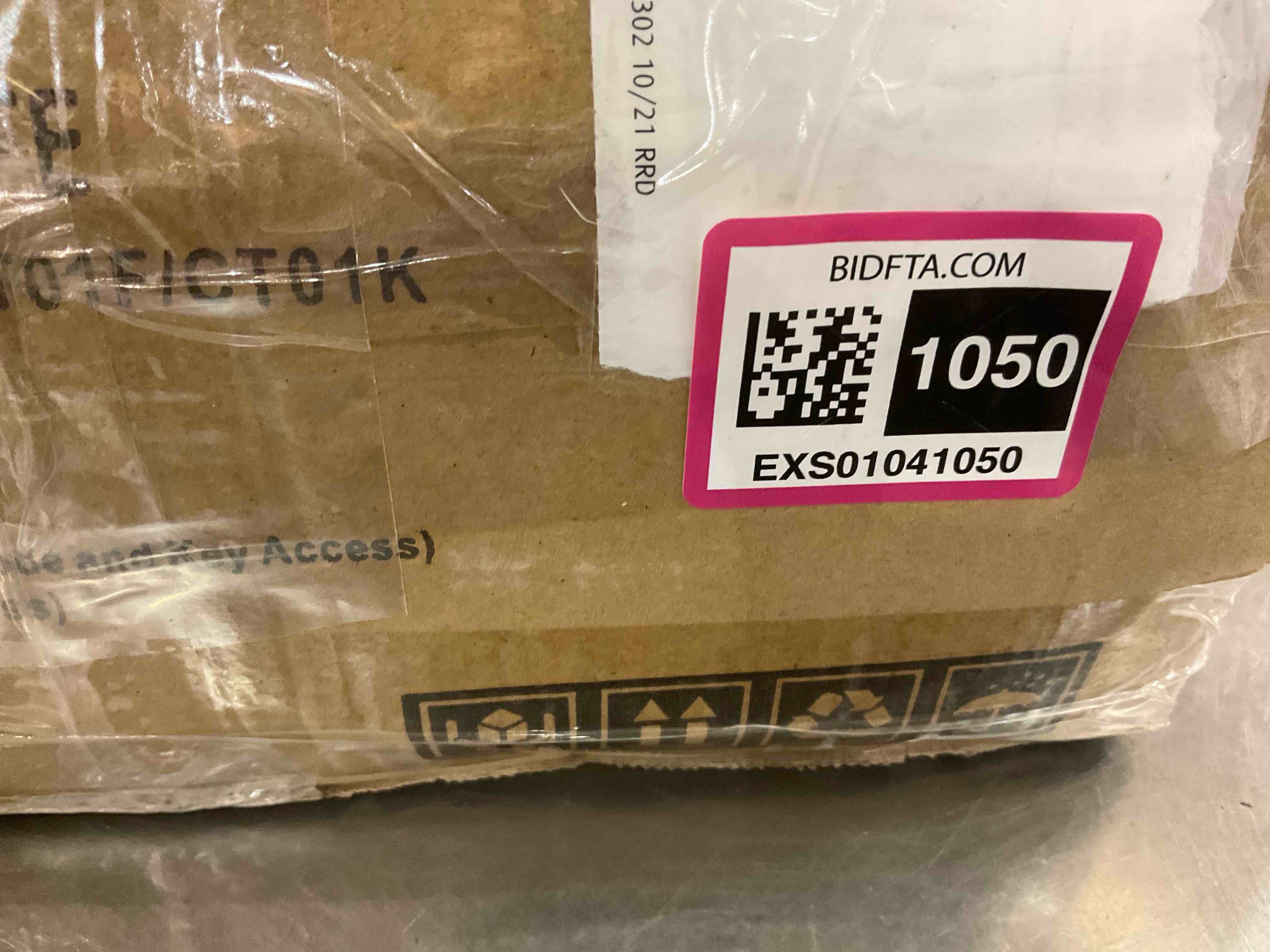 https://s3.amazonaws.com/lotting-images-prod/BargainHunt/EXS01041050_1710770986599.jpeg