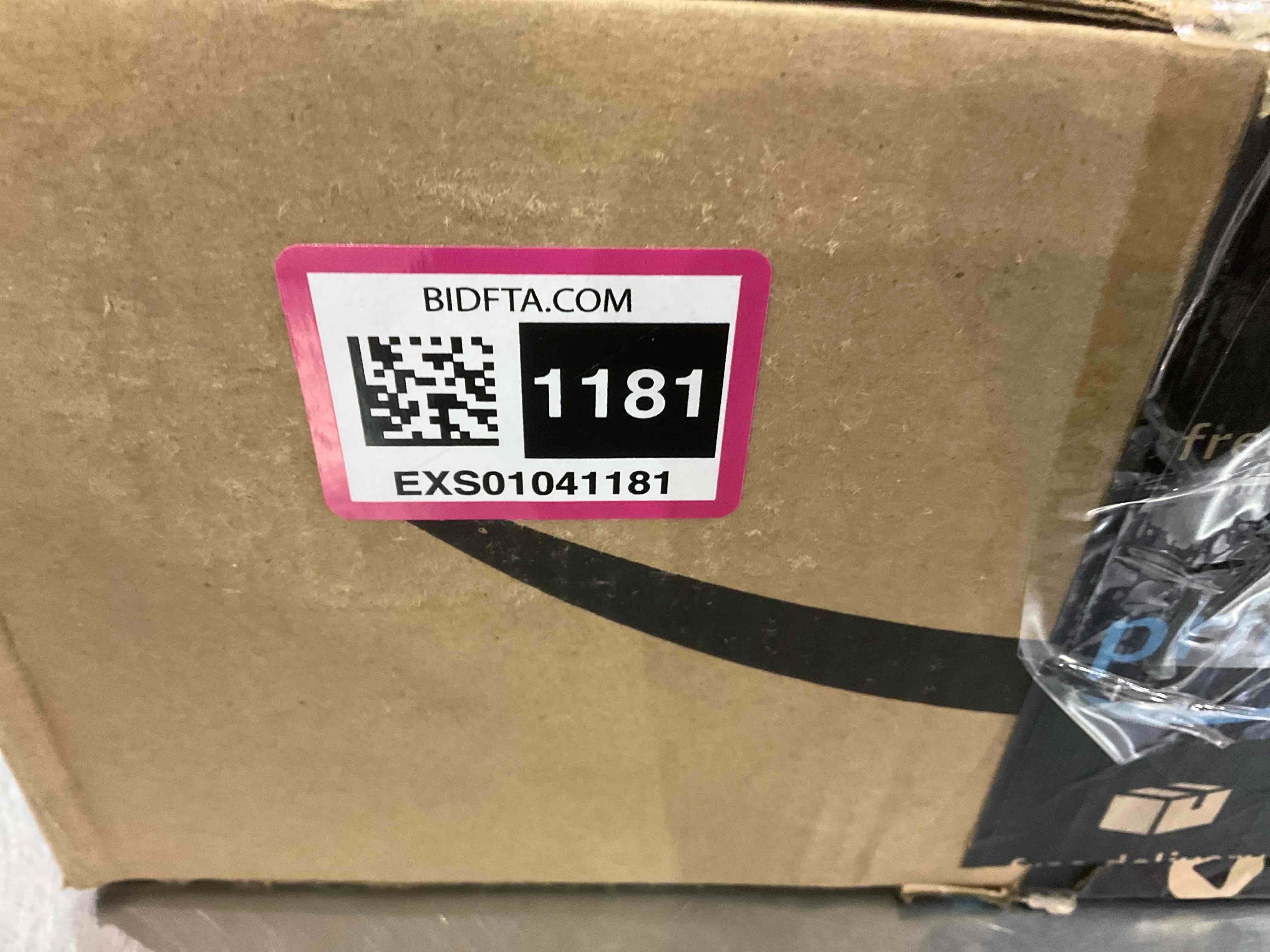 https://s3.amazonaws.com/lotting-images-prod/BargainHunt/EXS01041181_1710850476393.jpeg