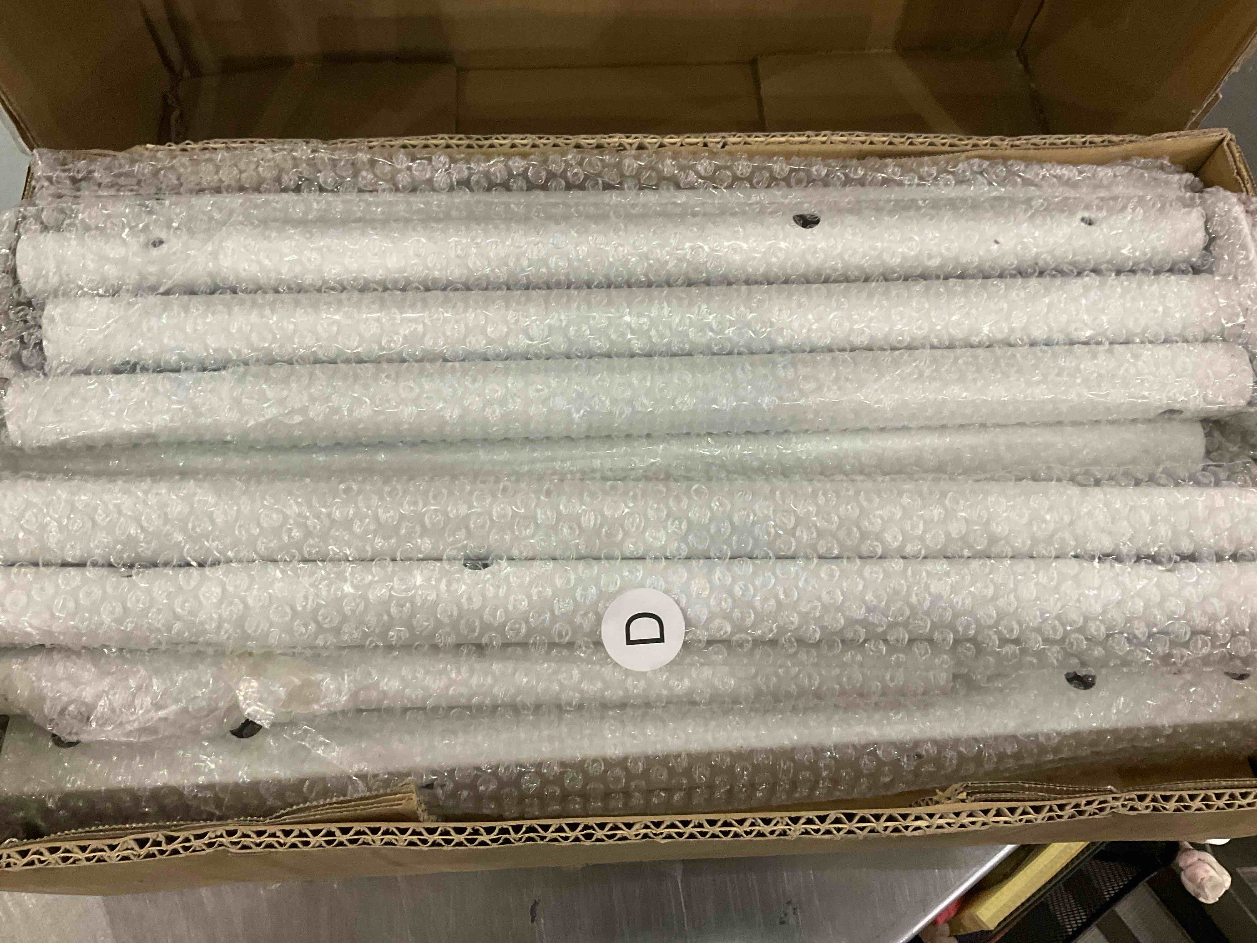 https://s3.amazonaws.com/lotting-images-prod/BargainHunt/EXS01041184_1710850820029.jpeg