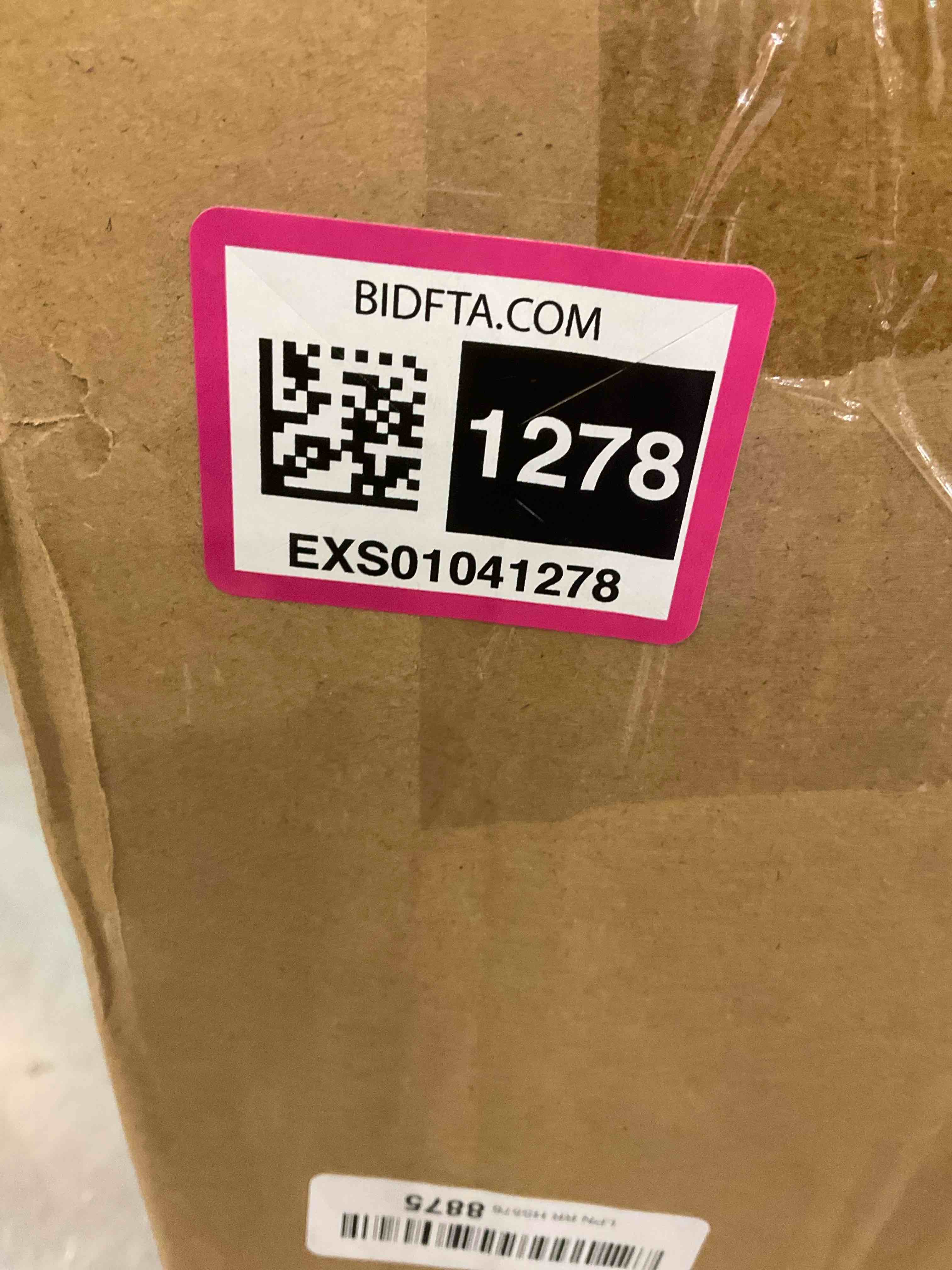 https://s3.amazonaws.com/lotting-images-prod/BargainHunt/EXS01041278_1710869383224.jpeg