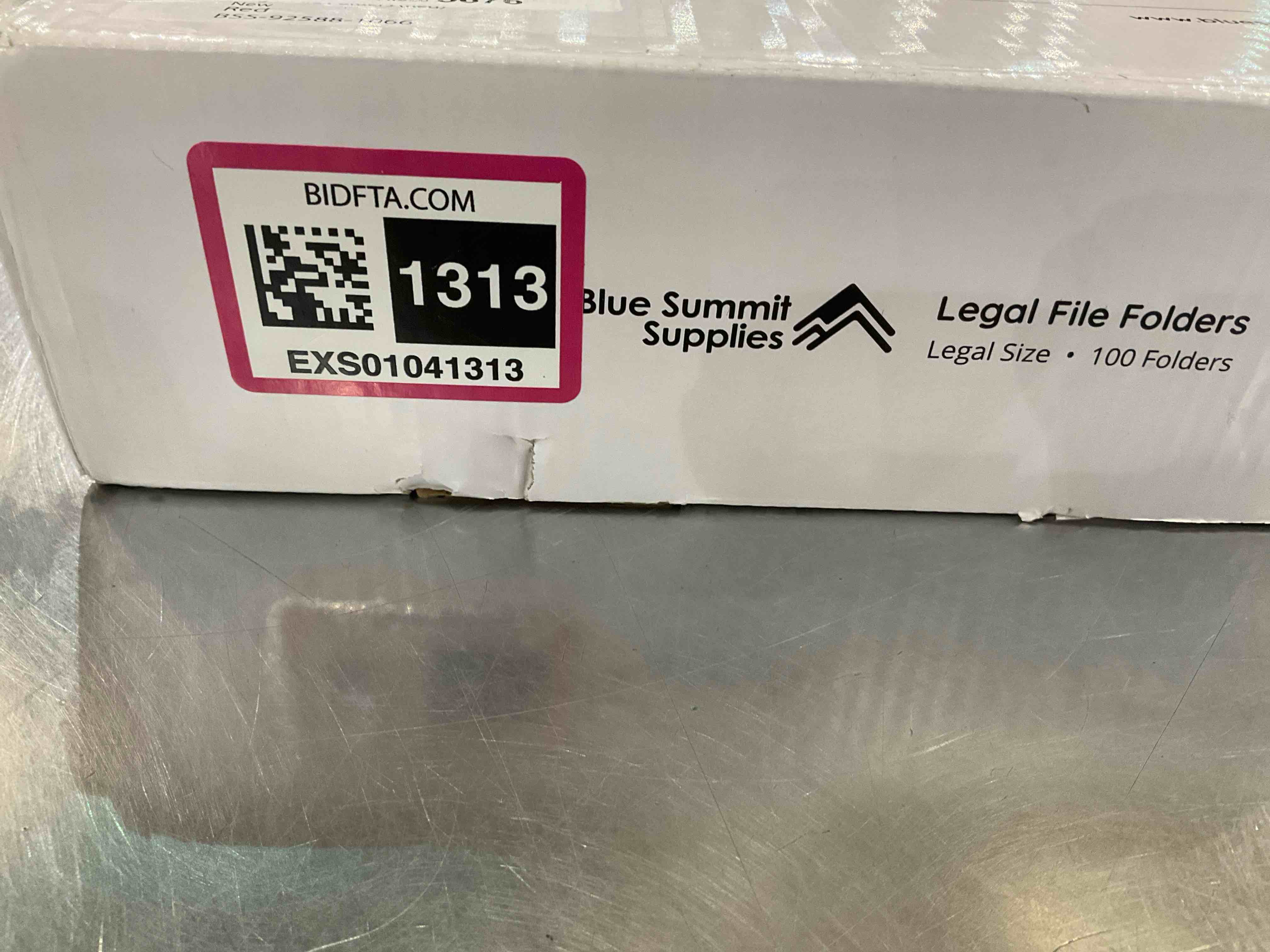 https://s3.amazonaws.com/lotting-images-prod/BargainHunt/EXS01041313_1710875870360.jpeg
