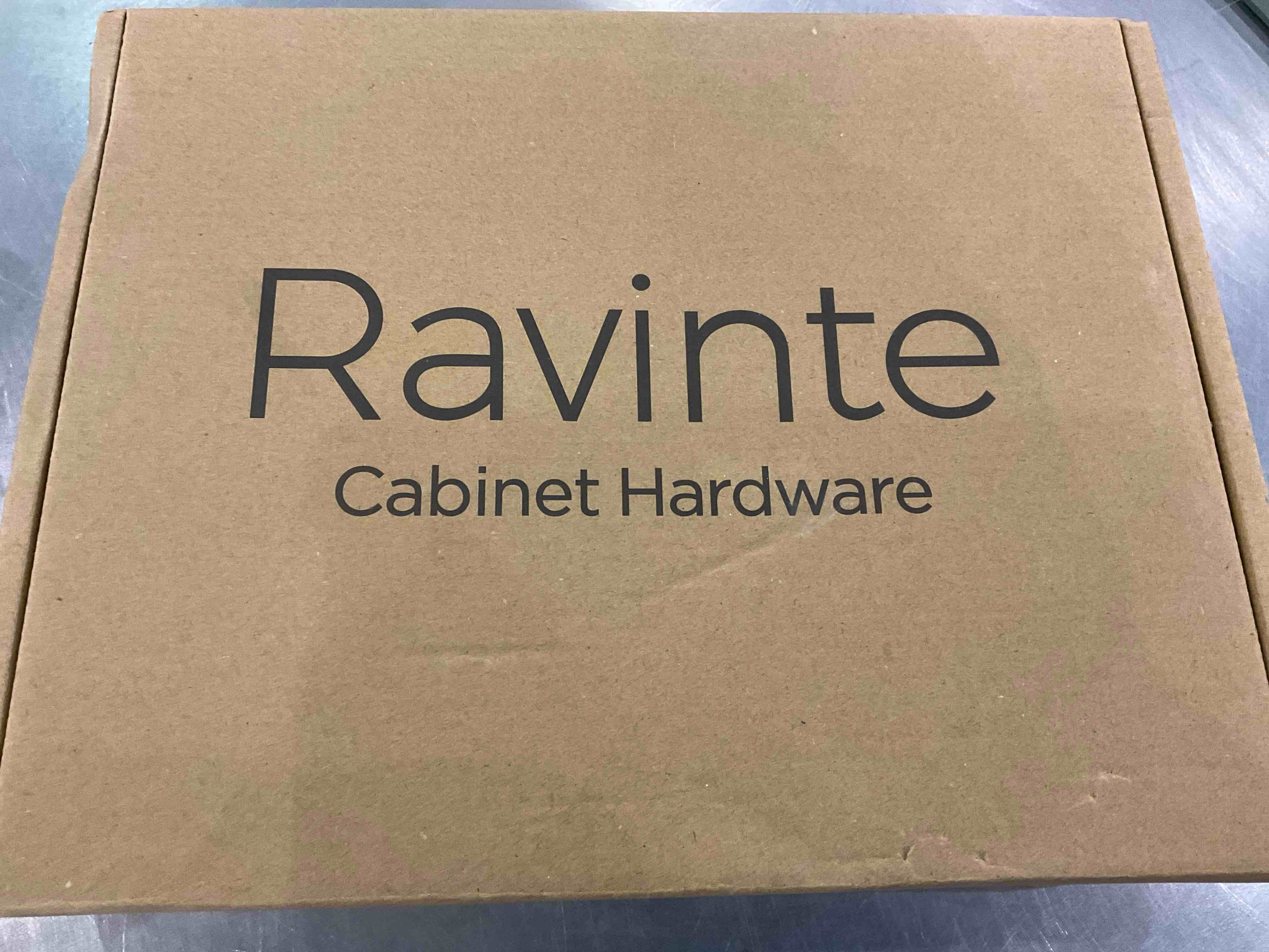 https://s3.amazonaws.com/lotting-images-prod/BargainHunt/EXS01041318_1710933479454.jpeg