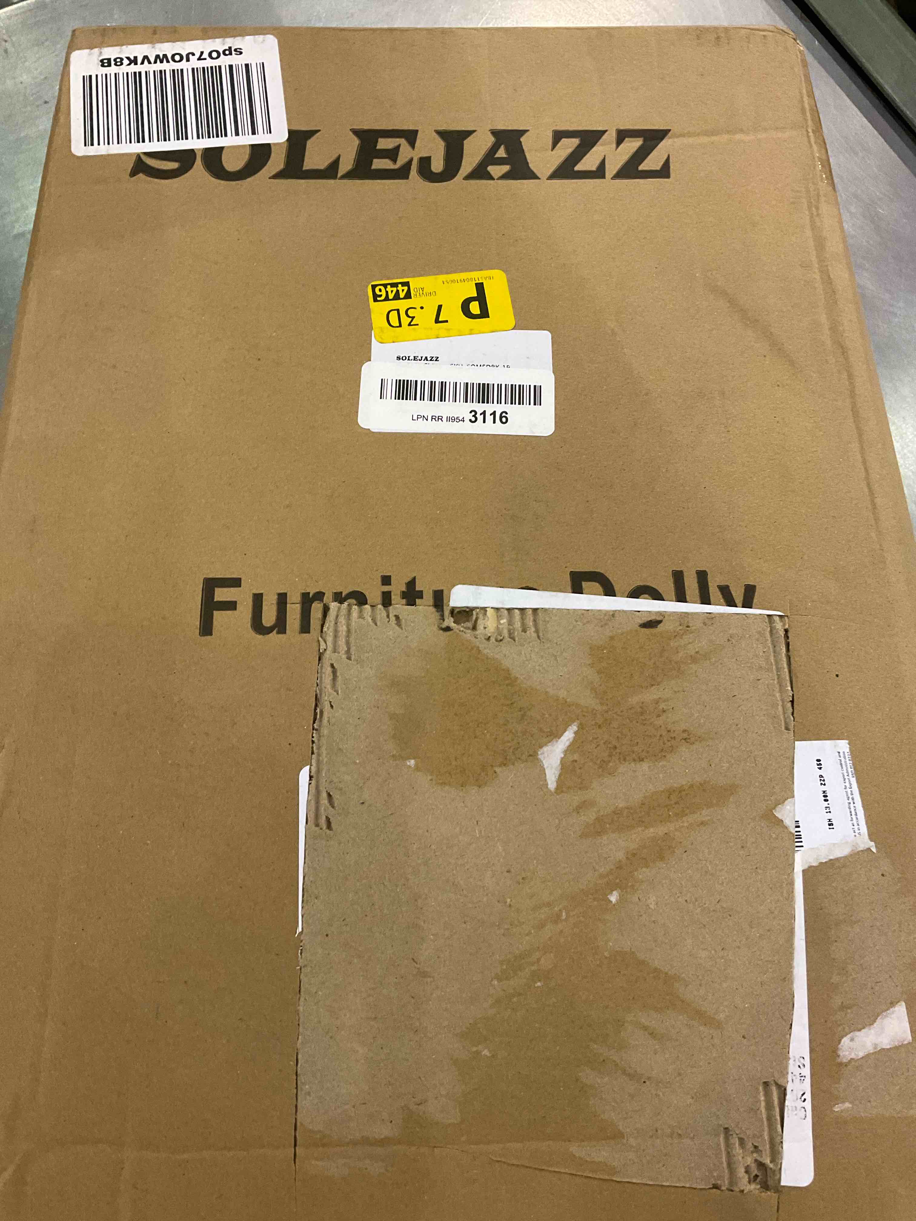https://s3.amazonaws.com/lotting-images-prod/BargainHunt/EXS01041322_1710933987091.jpeg