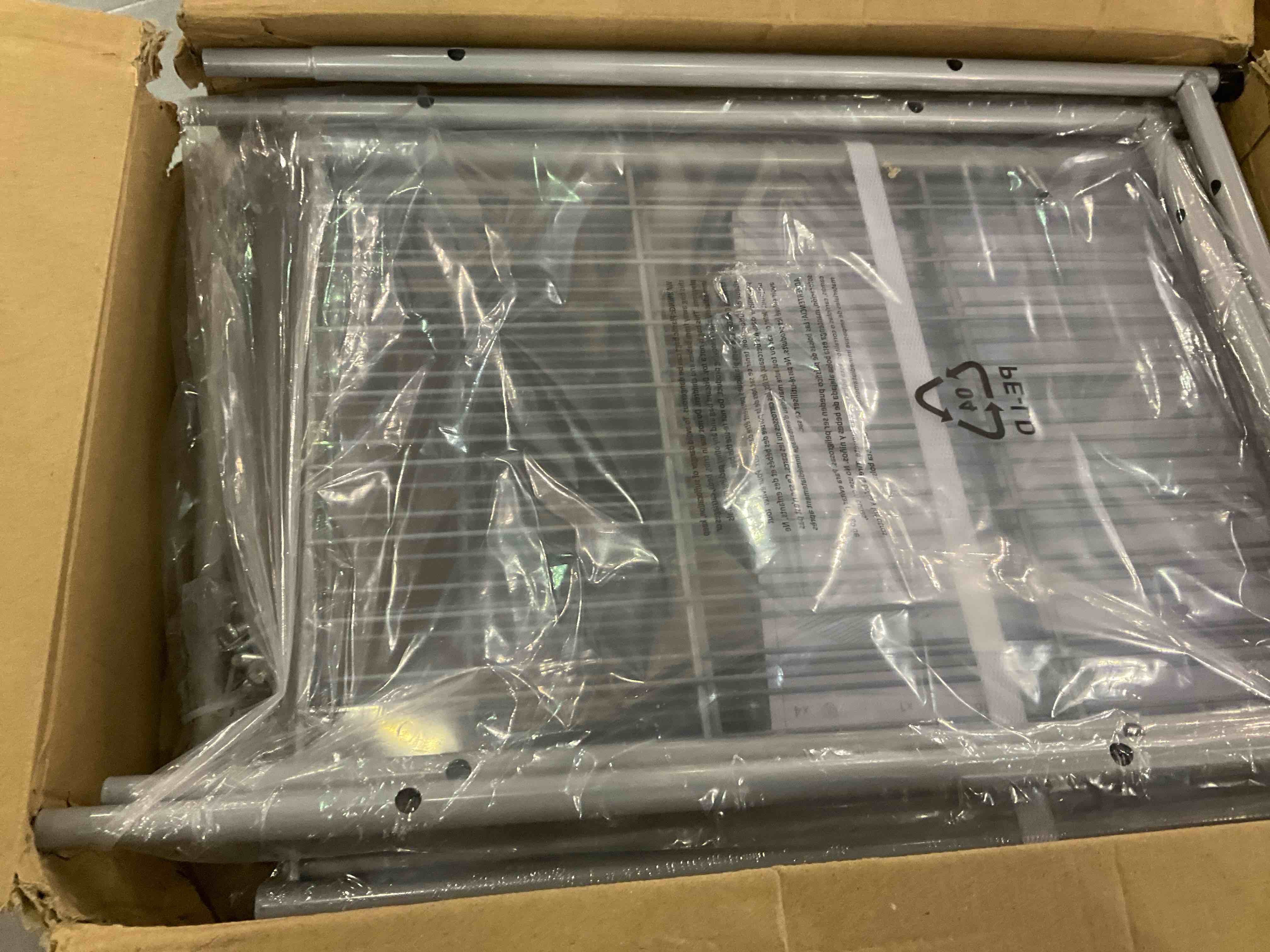 https://s3.amazonaws.com/lotting-images-prod/BargainHunt/EXS01041350_1710937231235.jpeg