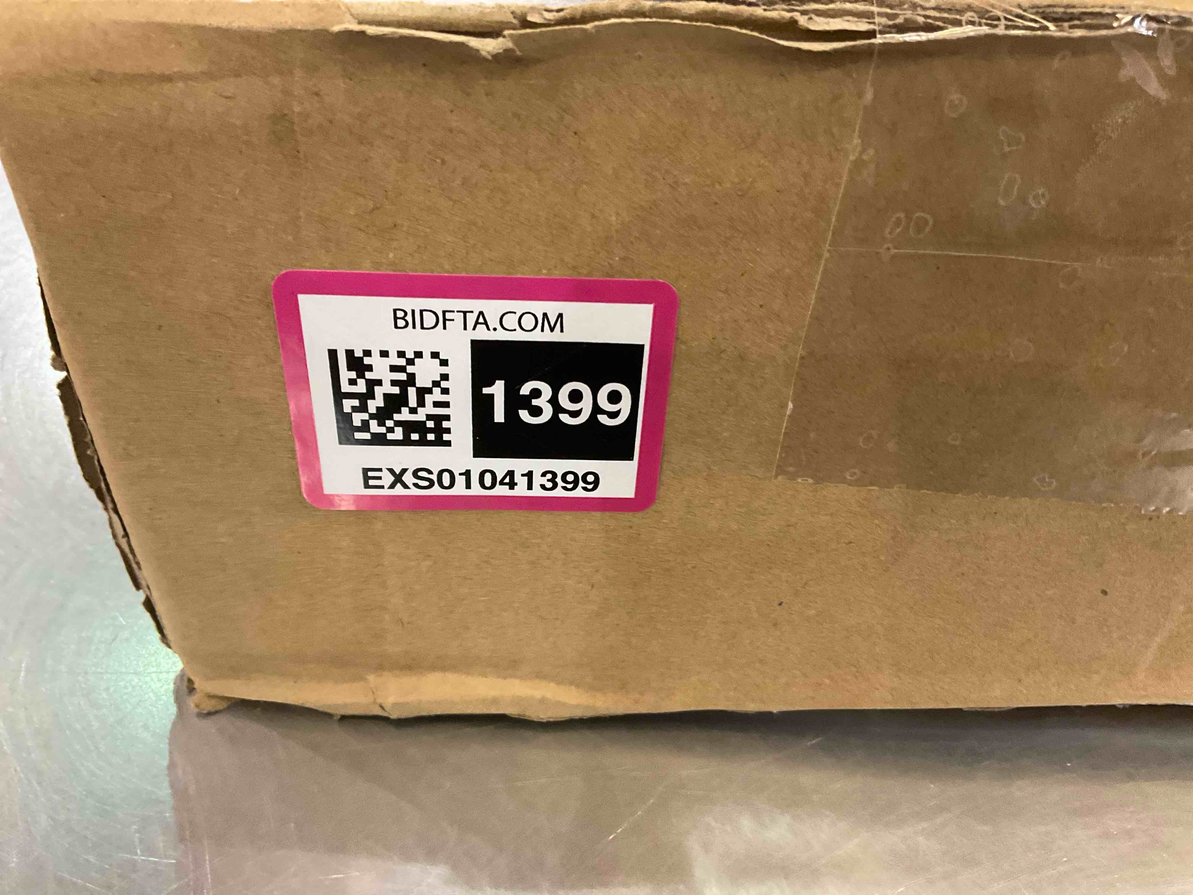 https://s3.amazonaws.com/lotting-images-prod/BargainHunt/EXS01041399_1710945820313.jpeg
