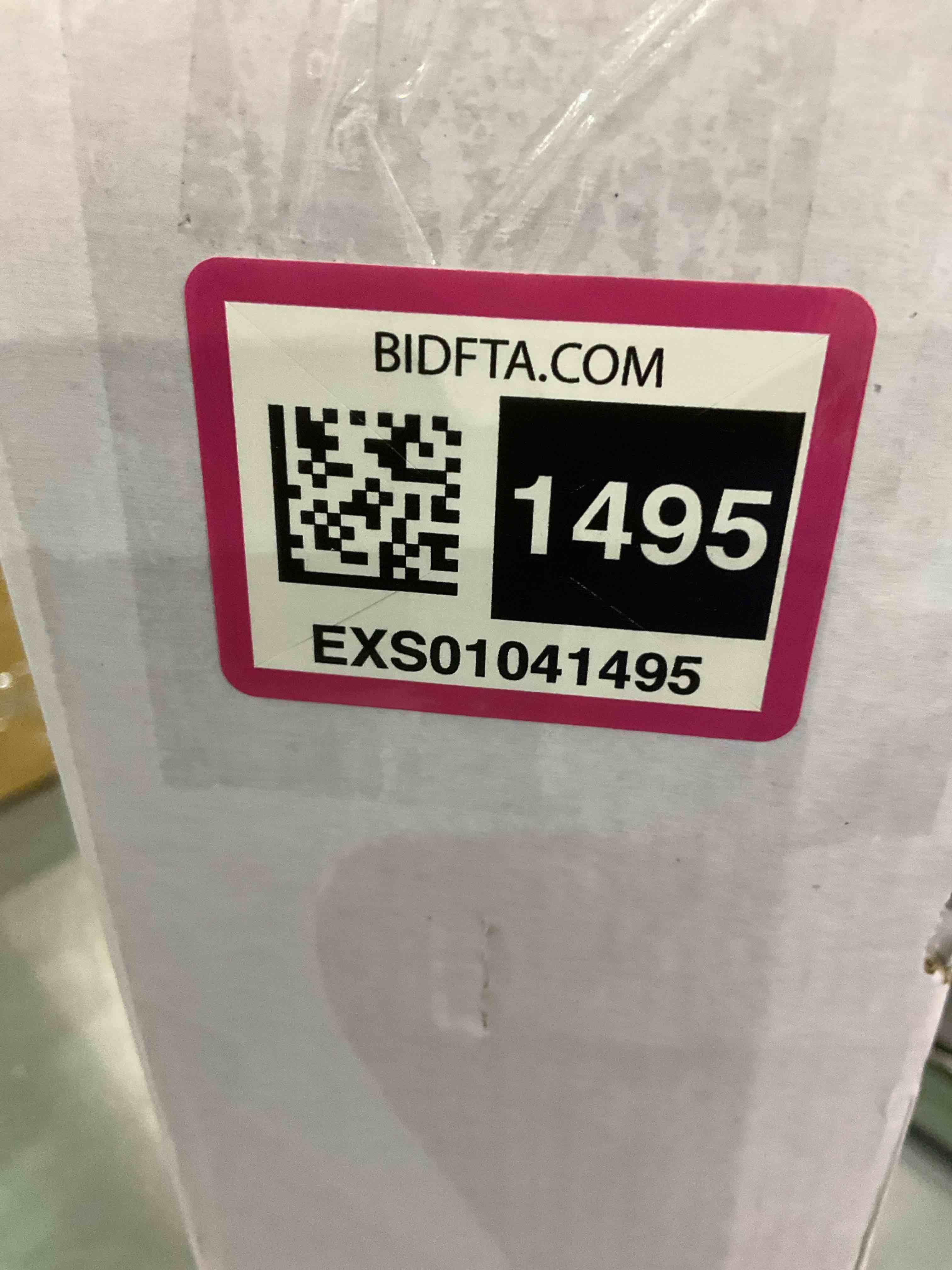 https://s3.amazonaws.com/lotting-images-prod/BargainHunt/EXS01041495_1711021535818.jpeg