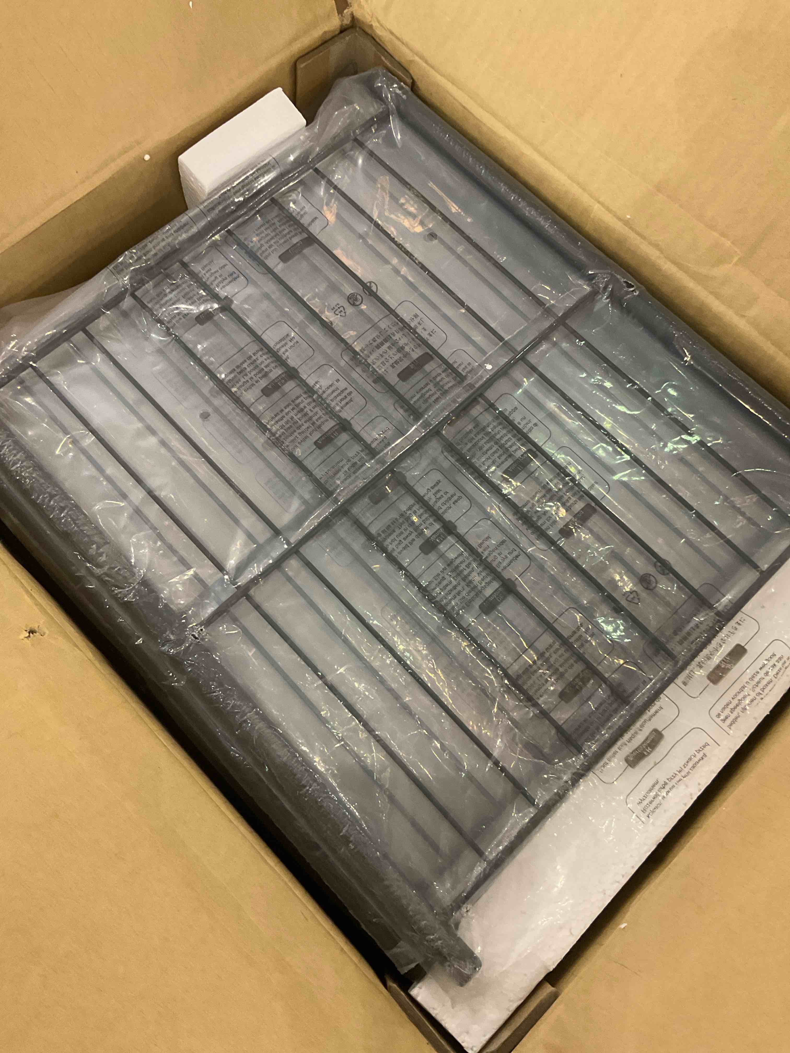https://s3.amazonaws.com/lotting-images-prod/BargainHunt/EXS01041504_1707921064238.jpeg