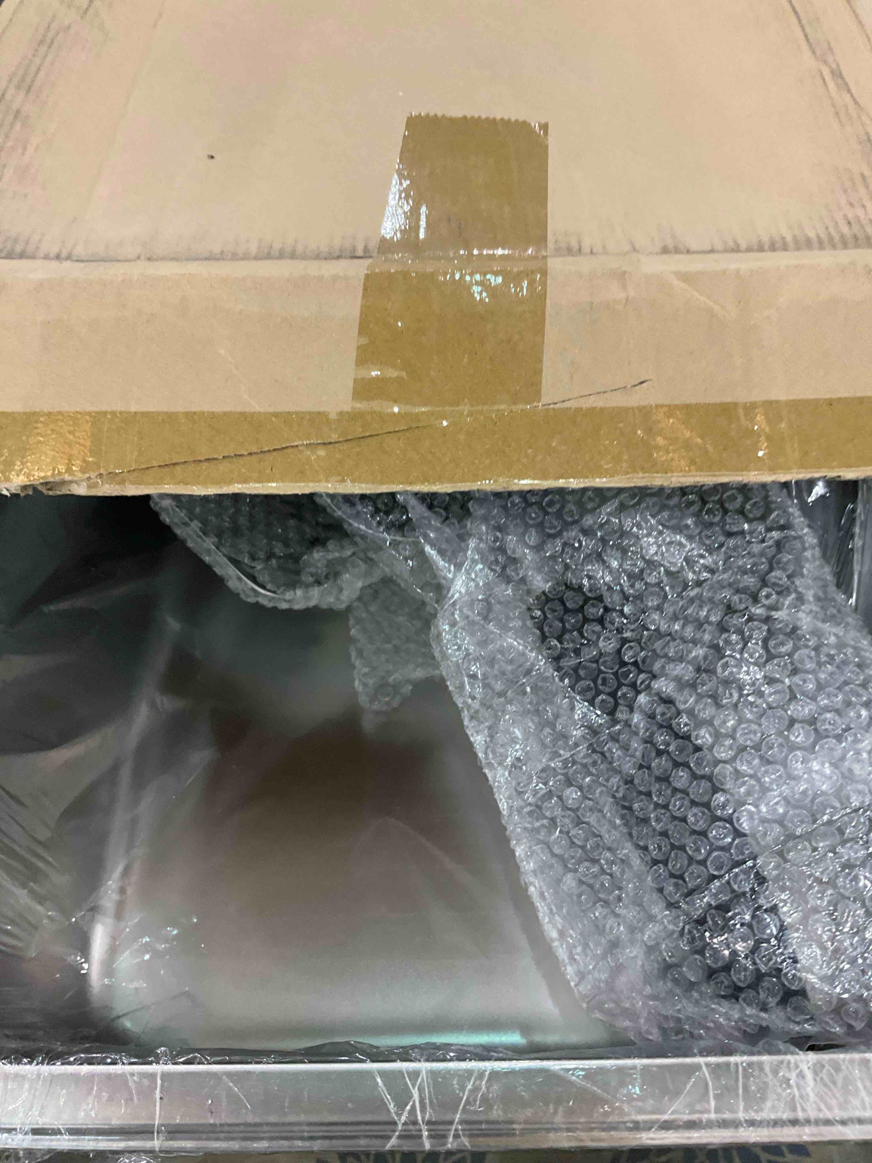 https://s3.amazonaws.com/lotting-images-prod/BargainHunt/EXS01041603_1708010042793.jpeg