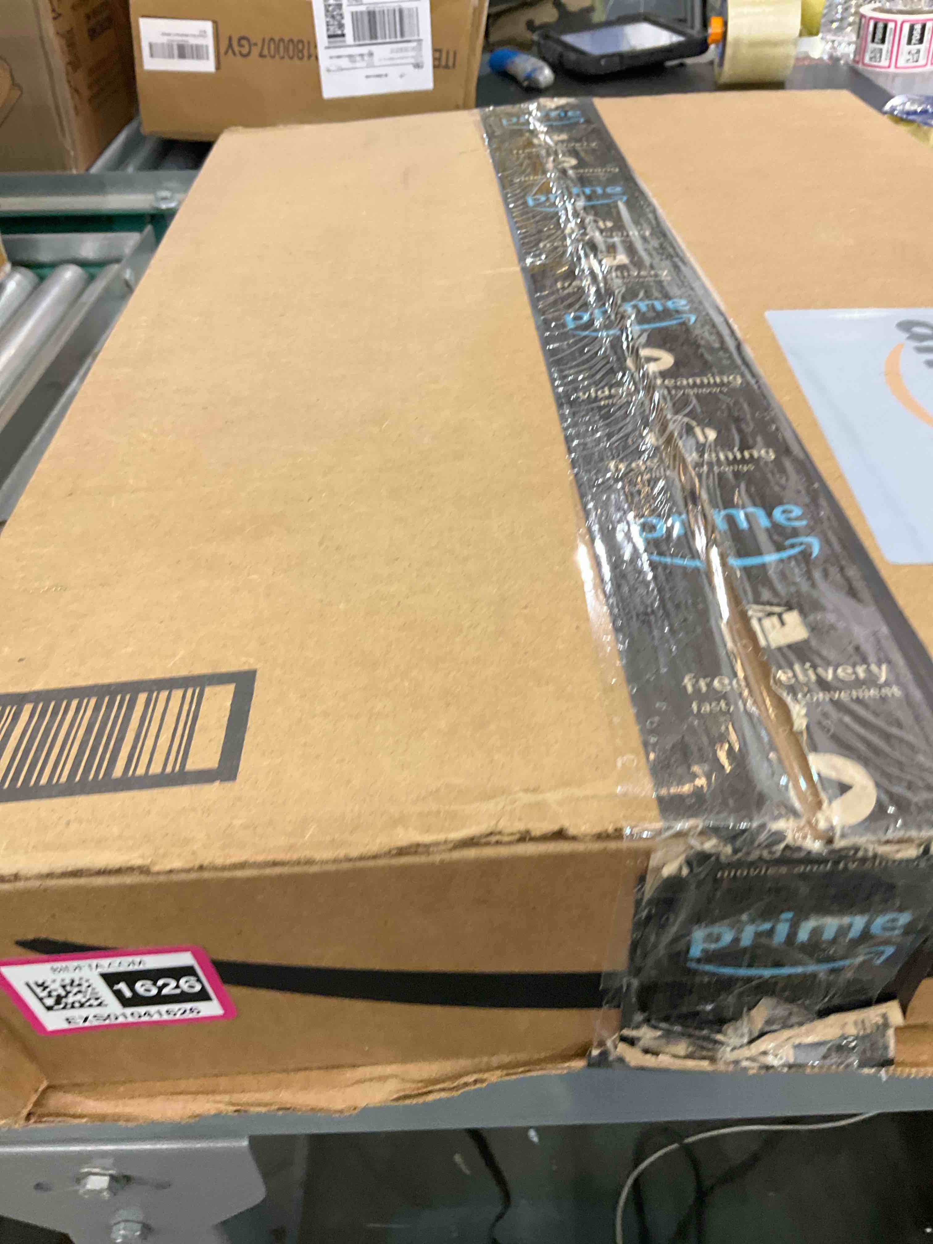 https://s3.amazonaws.com/lotting-images-prod/BargainHunt/EXS01041626_1708013051496.jpeg