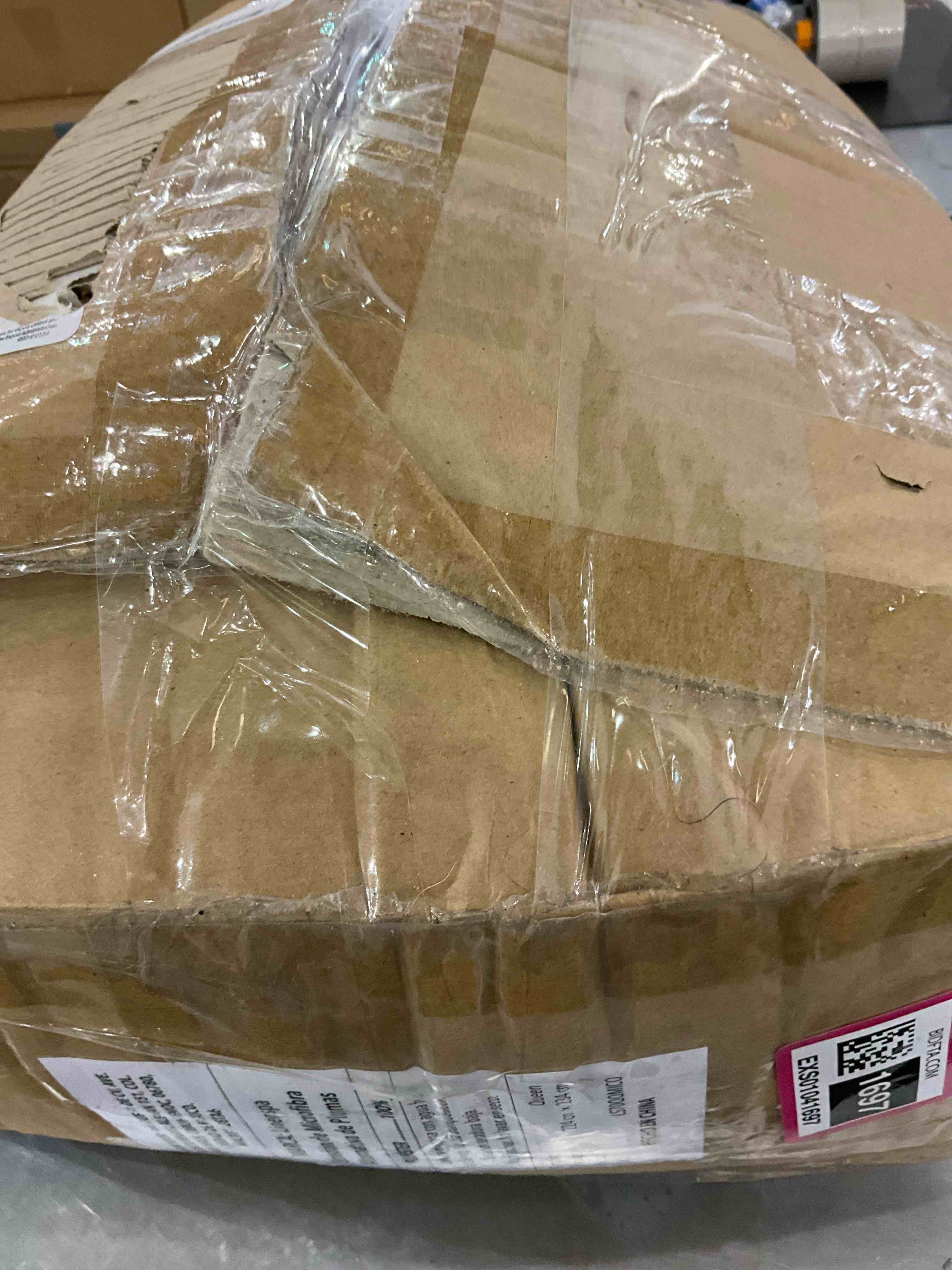 https://s3.amazonaws.com/lotting-images-prod/BargainHunt/EXS01041697_1708105205634.jpeg