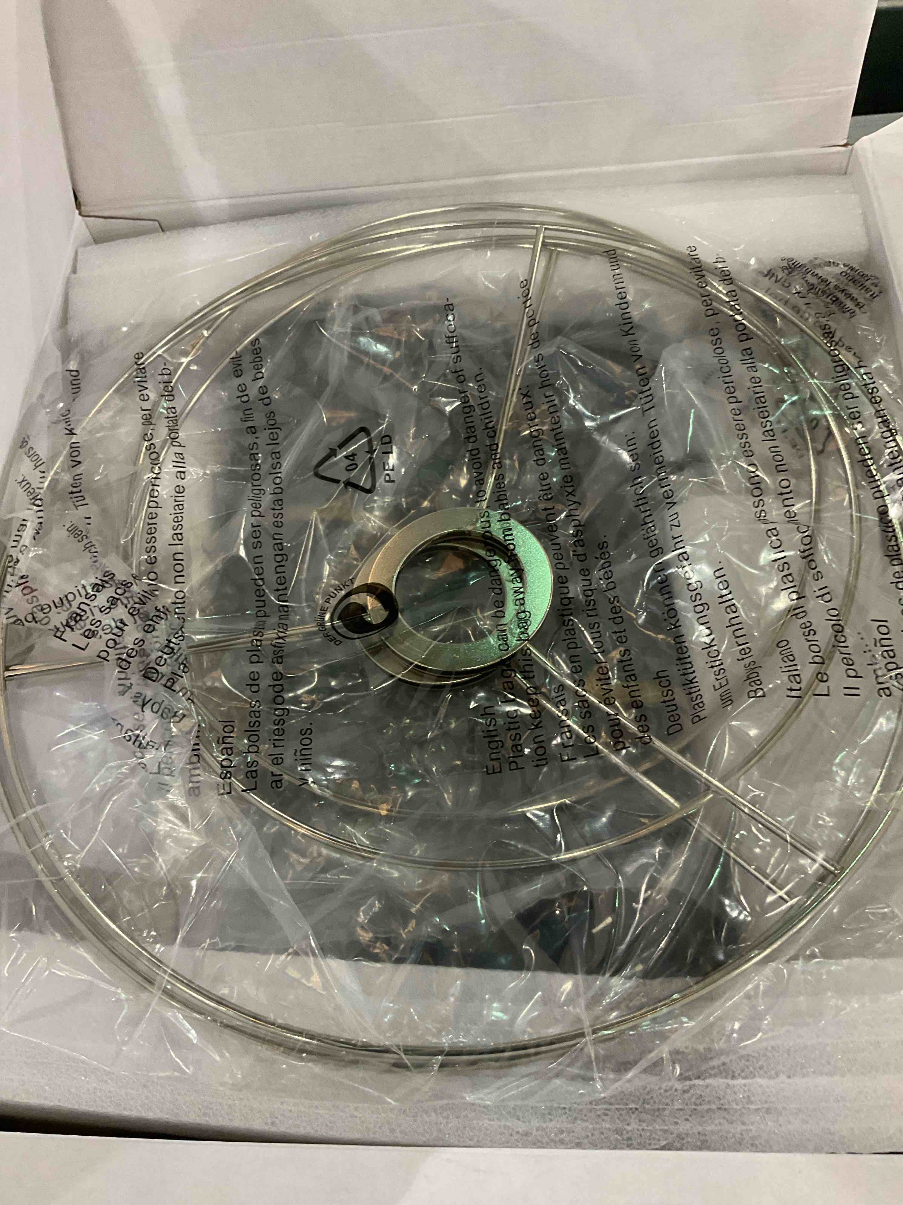https://s3.amazonaws.com/lotting-images-prod/BargainHunt/EXS01041712_1708100387575.jpeg