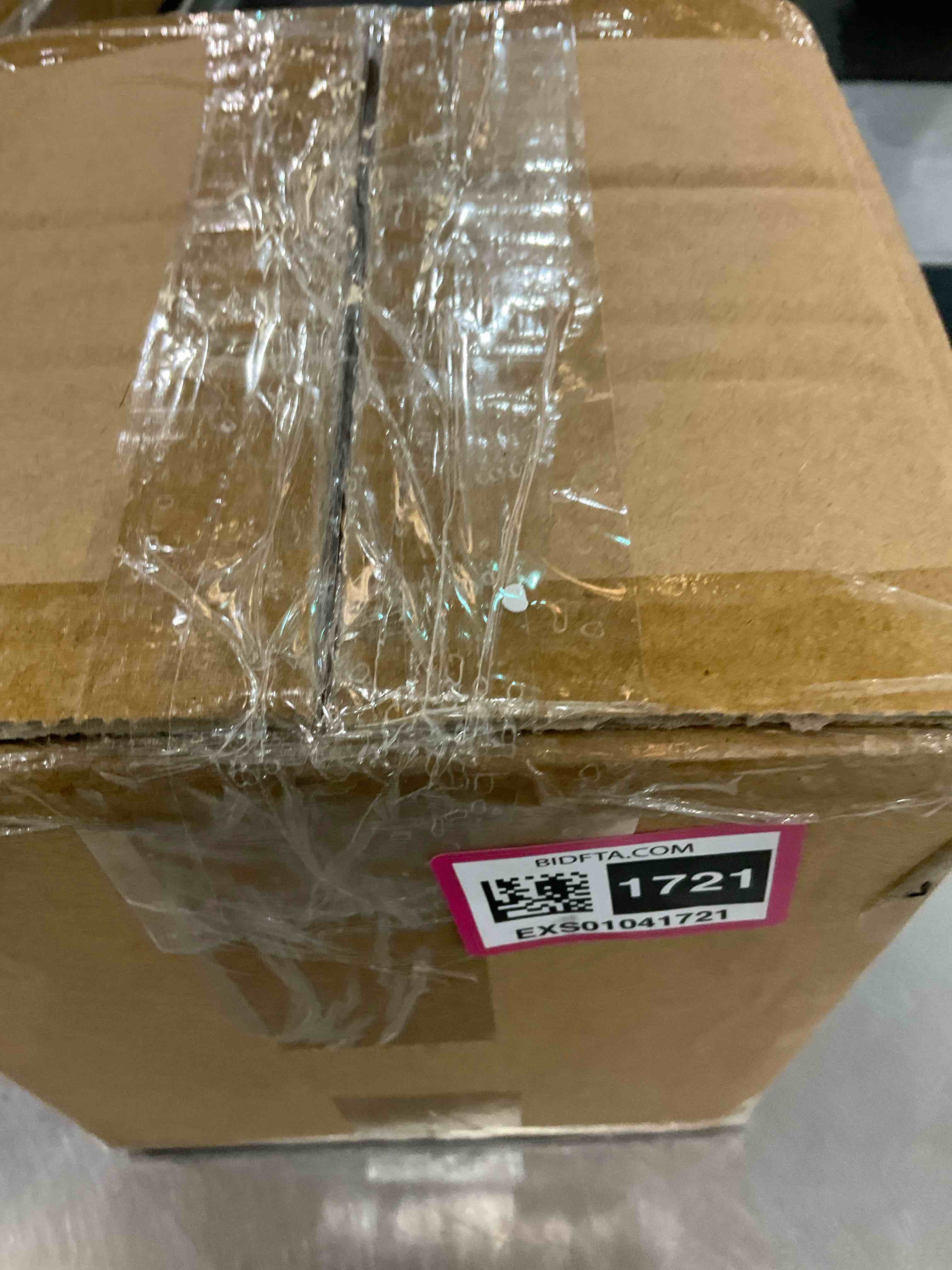https://s3.amazonaws.com/lotting-images-prod/BargainHunt/EXS01041721_1708107878526.jpeg