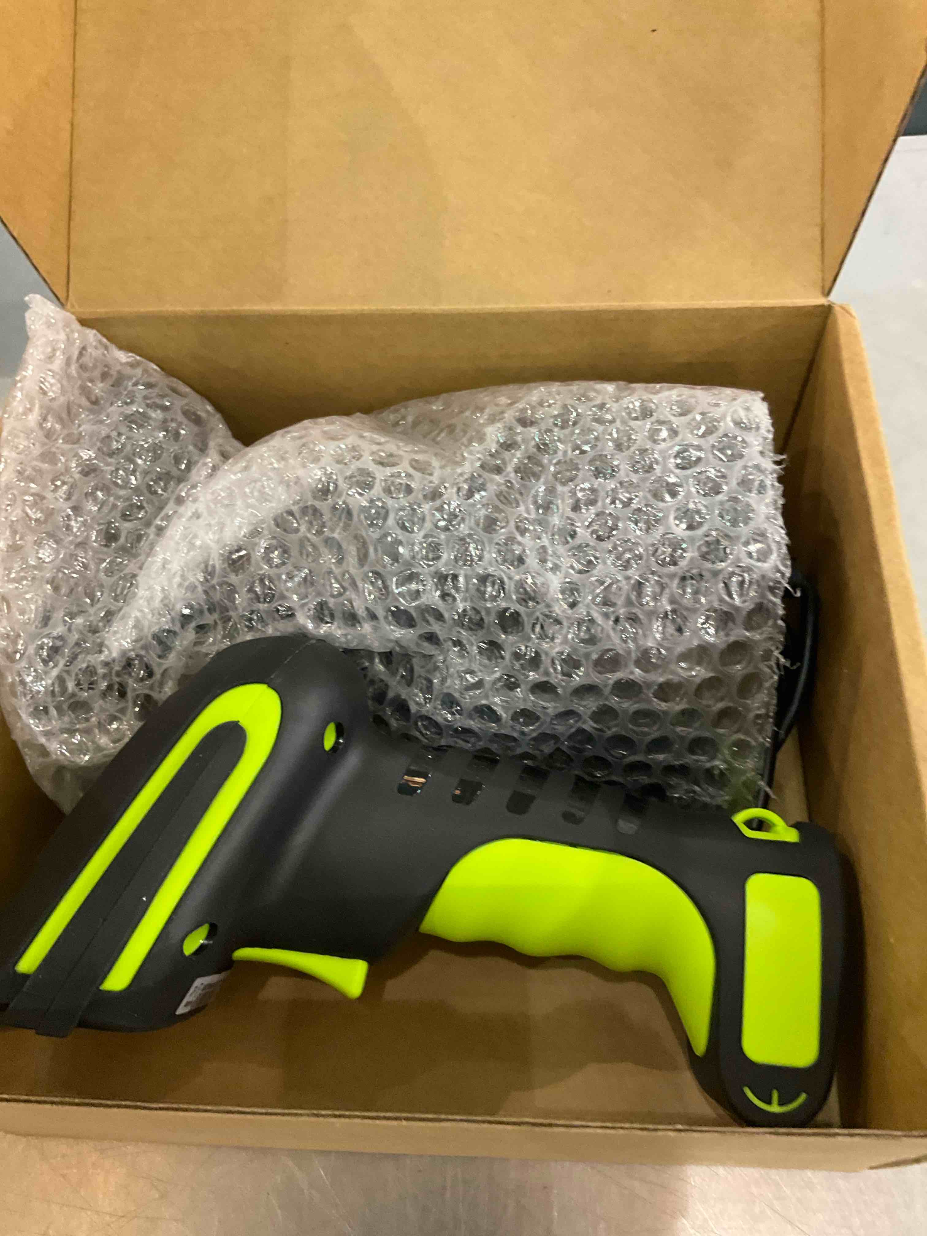 https://s3.amazonaws.com/lotting-images-prod/BargainHunt/EXS01041725_1708107341954.jpeg