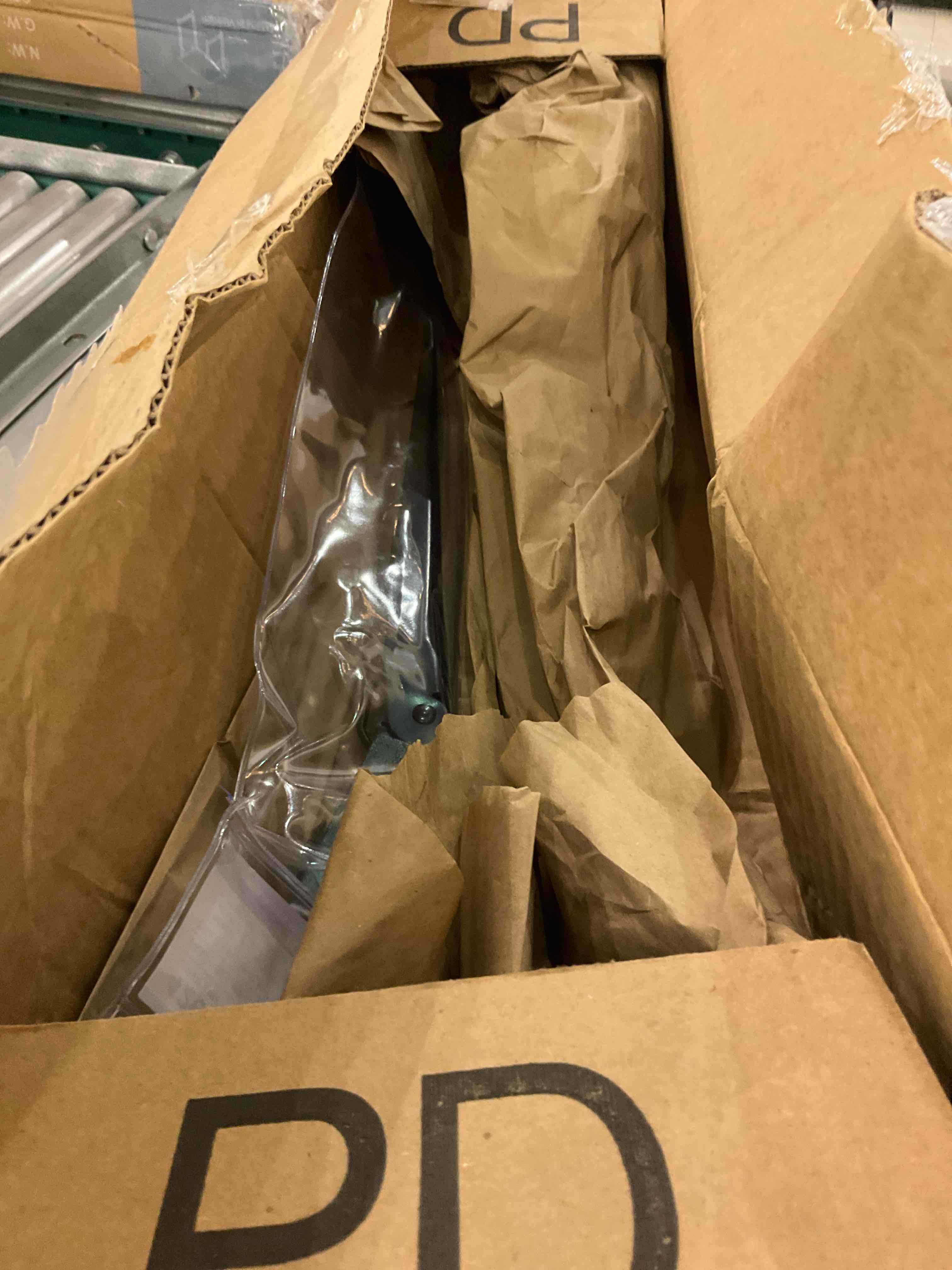 https://s3.amazonaws.com/lotting-images-prod/BargainHunt/EXS01041741_1708112322347.jpeg