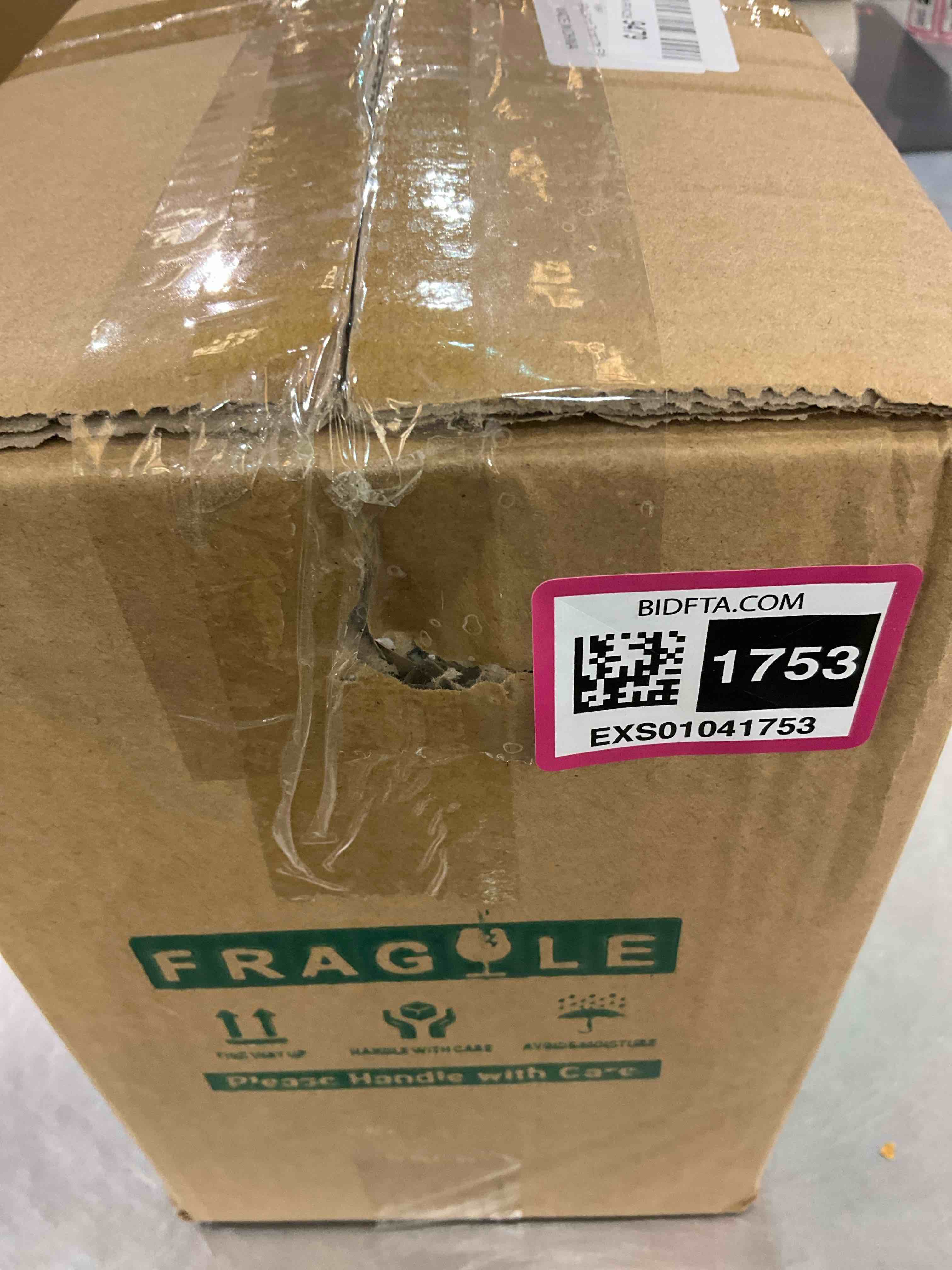 https://s3.amazonaws.com/lotting-images-prod/BargainHunt/EXS01041753_1708109176296.jpeg